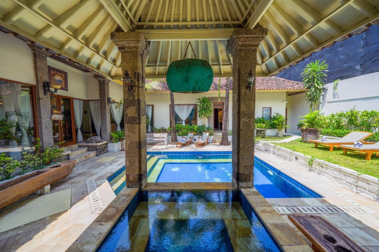 Chandi 2 - Legian - - 5 Bedroom 4 Bathroom - Great Location ! Villa