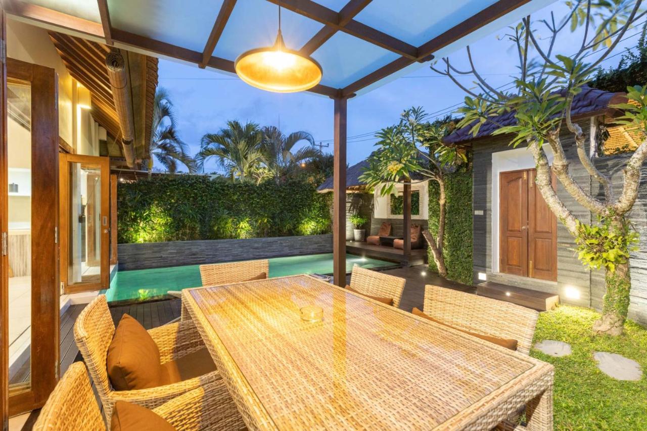 Luxurious Double King W/pool & Wifi+ Carpark * Seminyak (Bali)