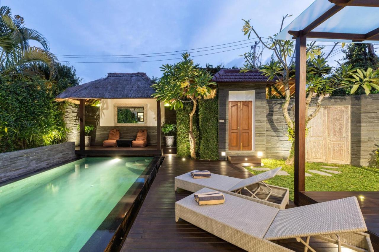 Villa Luxurious Double King W/pool & Wifi+ Carpark *