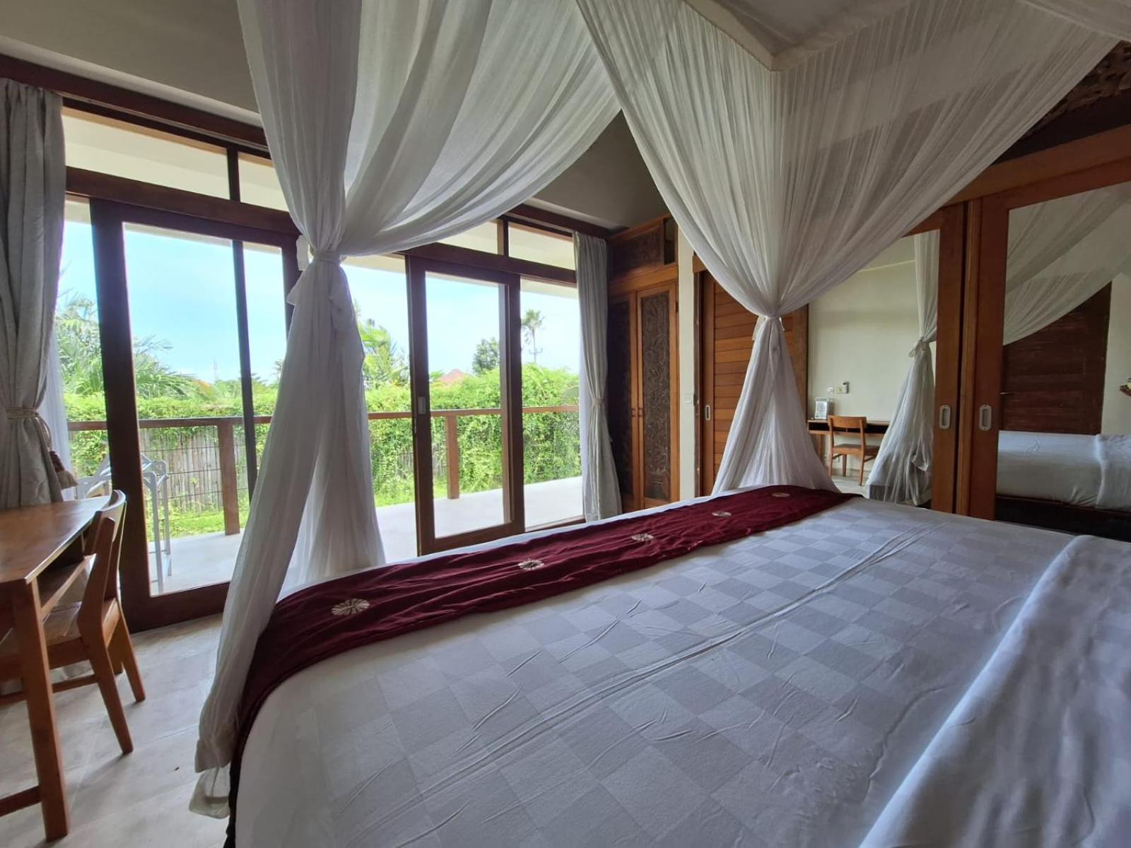 Beji * Seminyak (Bali)
