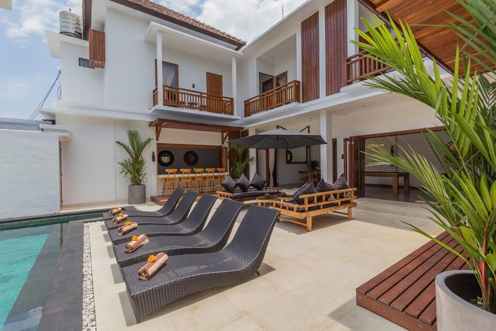 Villa Lima - 5 Bdrs, Bbq, Living With Ac And Private Pool *