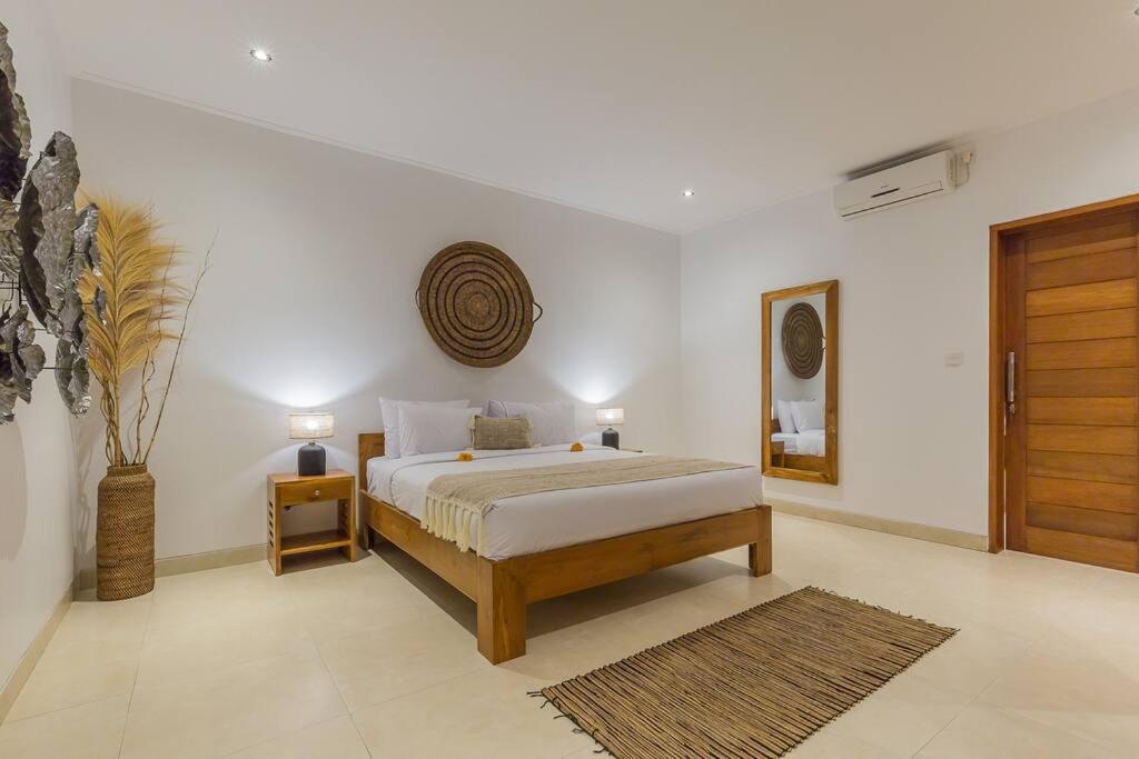 Lima - 5 Bdrs, Bbq, Living With Ac And Private Pool