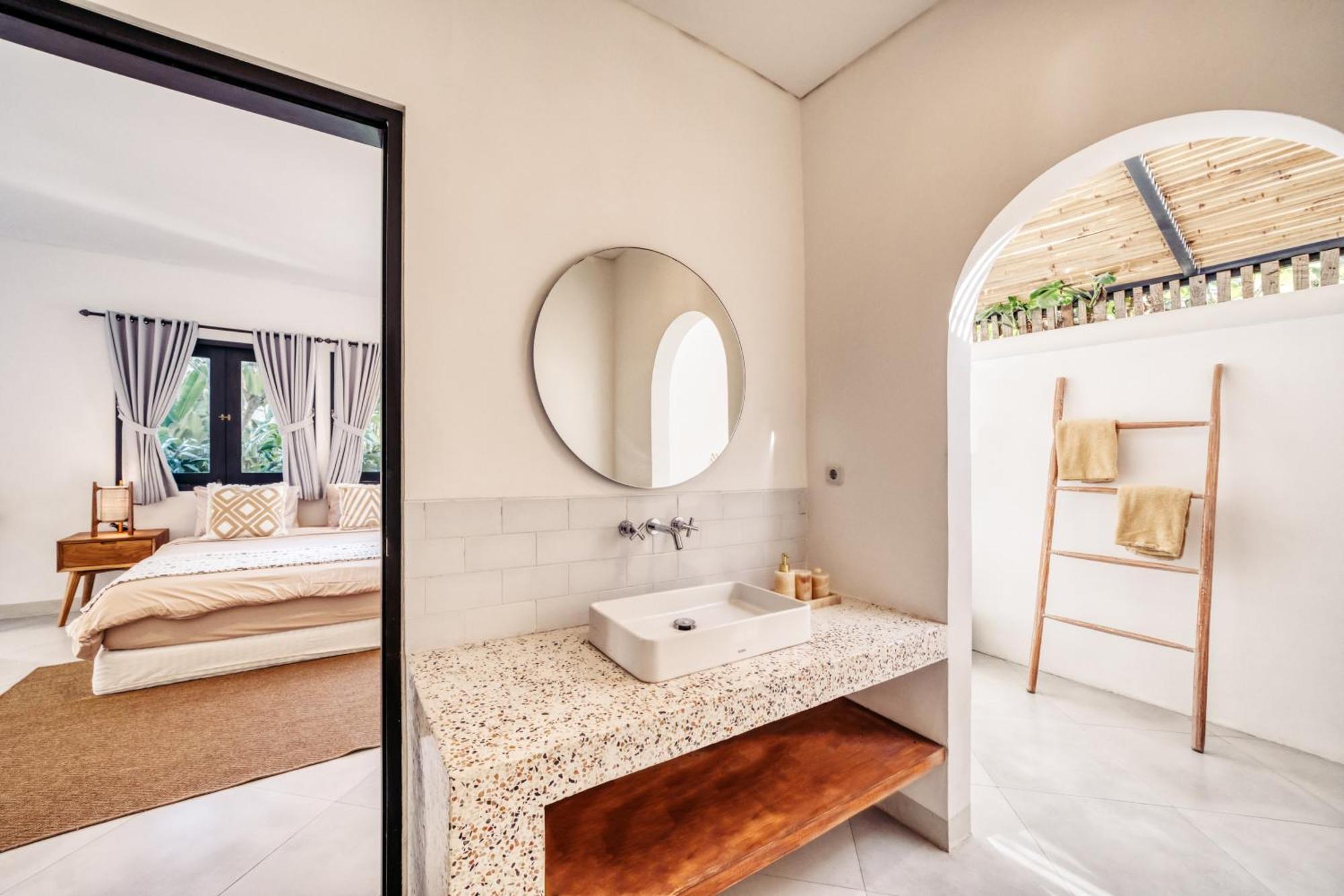 Arca By Santi Management Villa Seminyak (Bali)