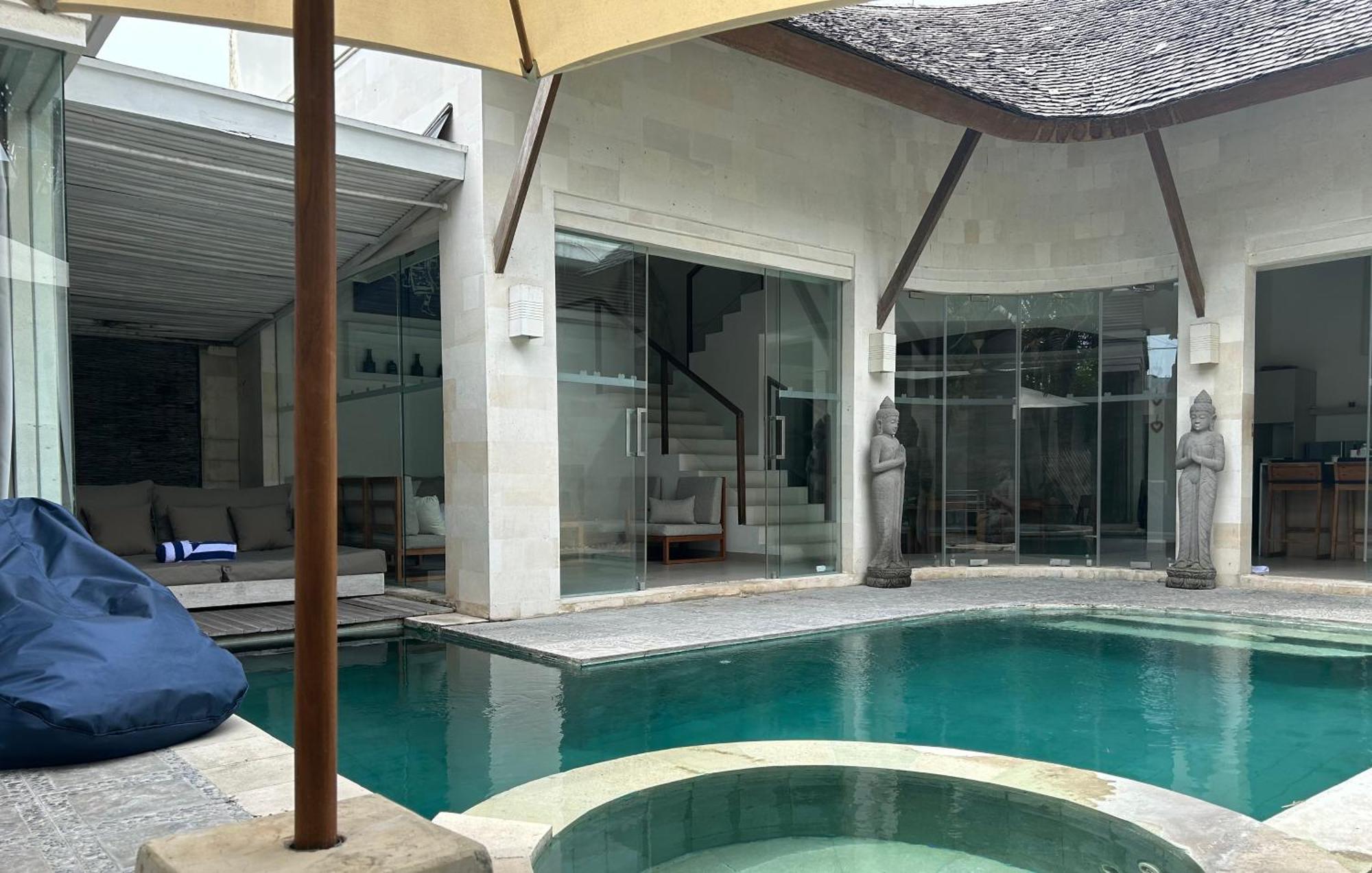 Kmea 4 * Seminyak (Bali)