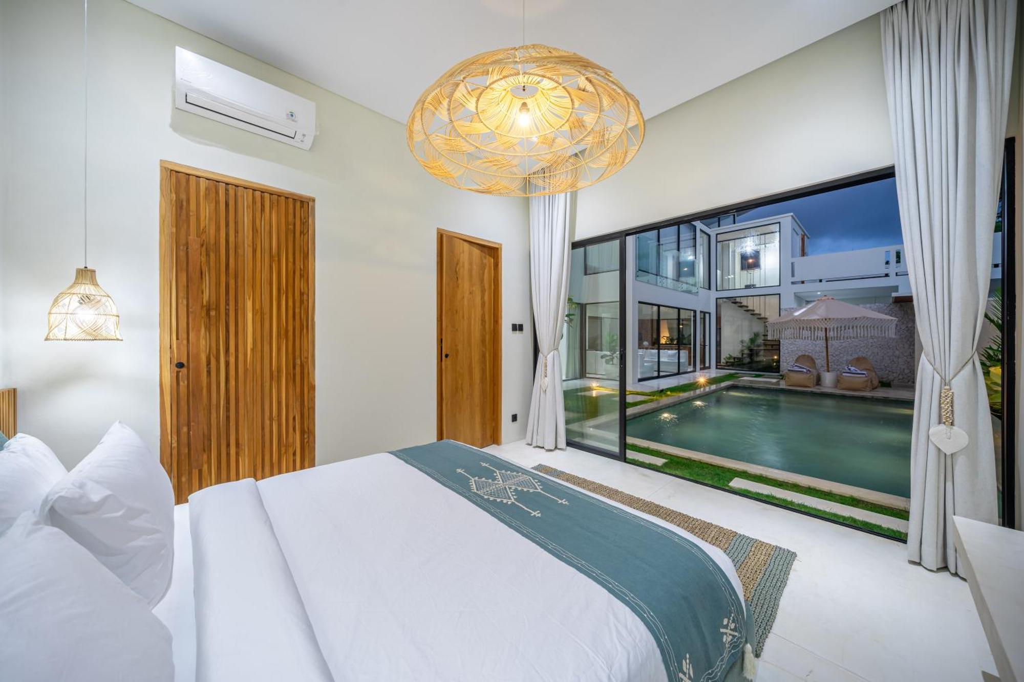 Villa Skye Modern Luxury Unveiled 4br Seminyak (Bali)