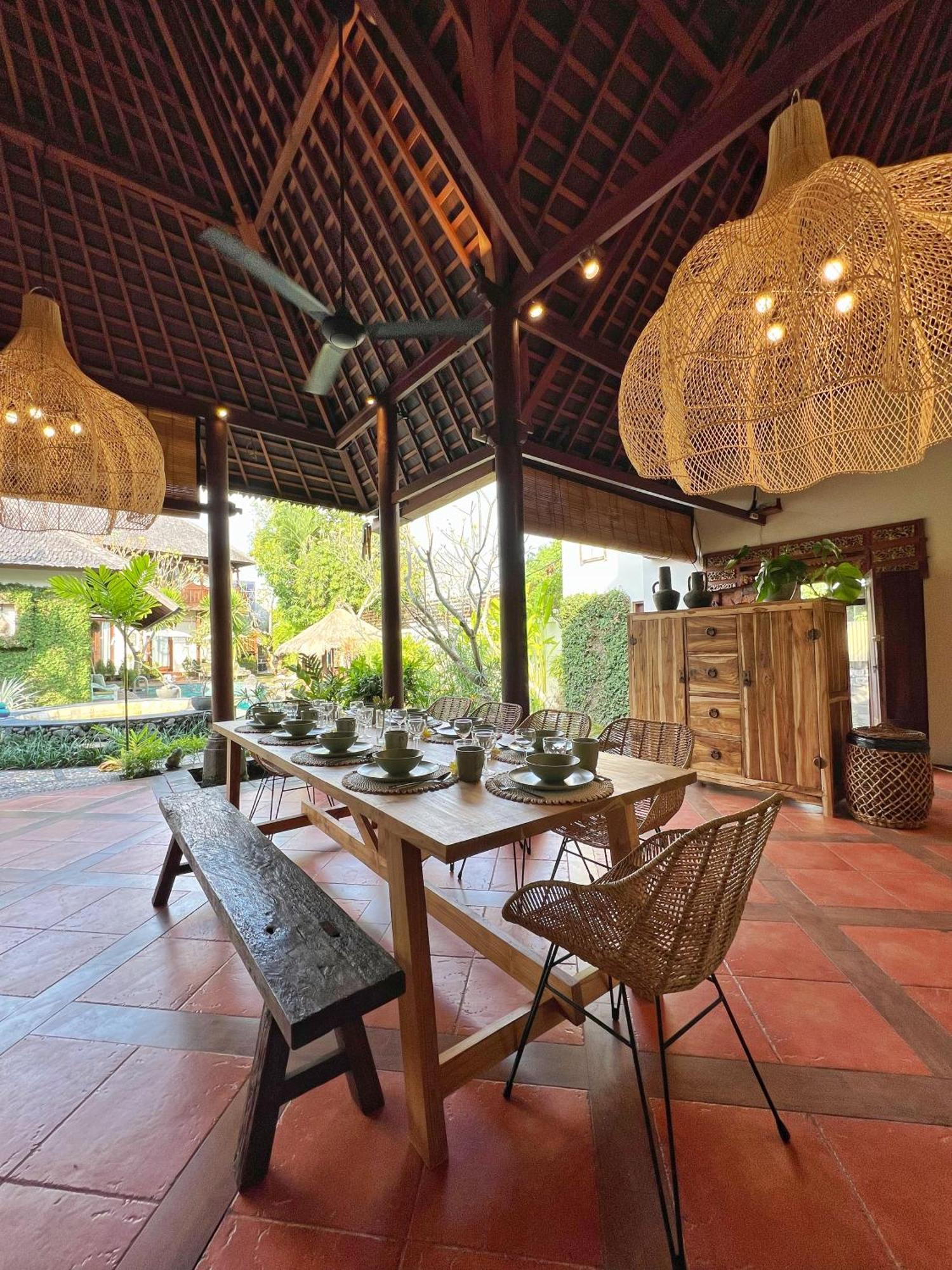 Nicole 5br Paradise, Quiet Area In Oberoi Villa