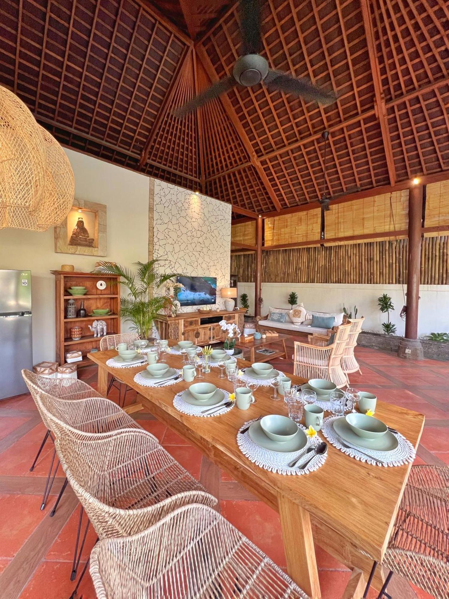 Nicole 5br Paradise, Quiet Area In Oberoi Villa *