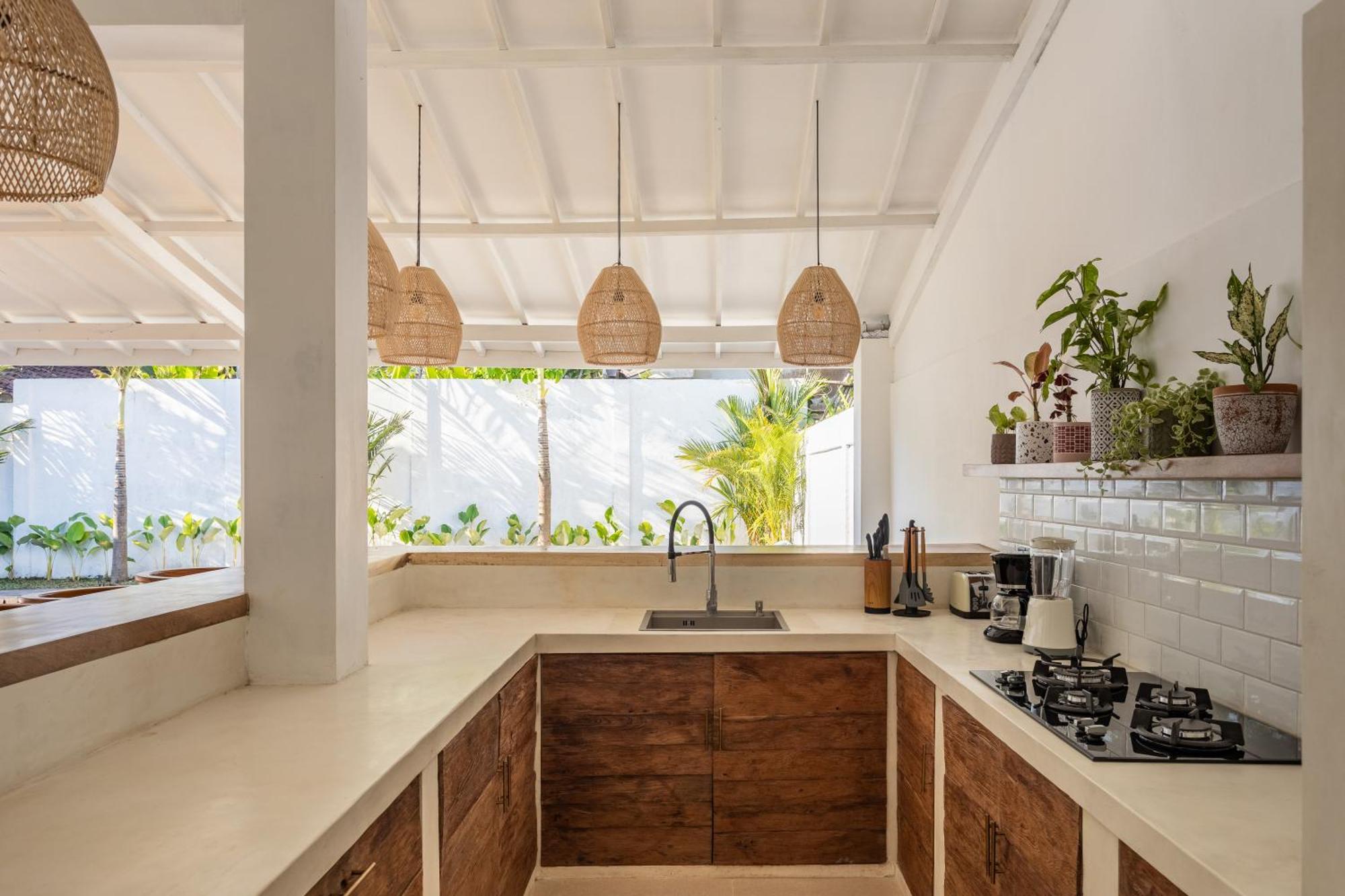 2 Bdr Villa, Walking Distance To Beach. Seminyak (Bali)