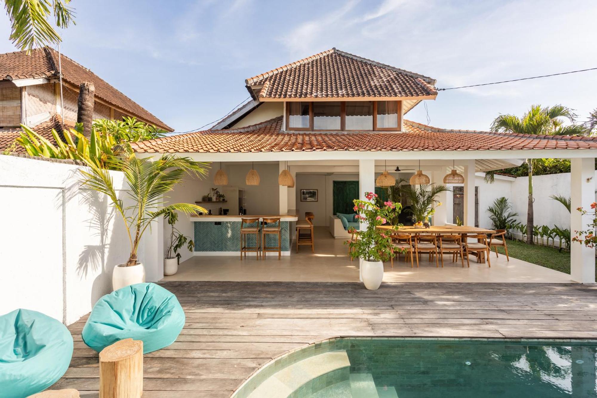 Villa 2 Bdr Villa, Walking Distance To Beach.