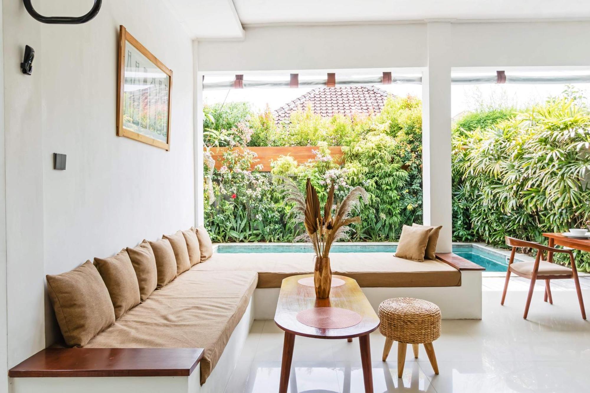 Villa Adorable 1br In The Herat Of *