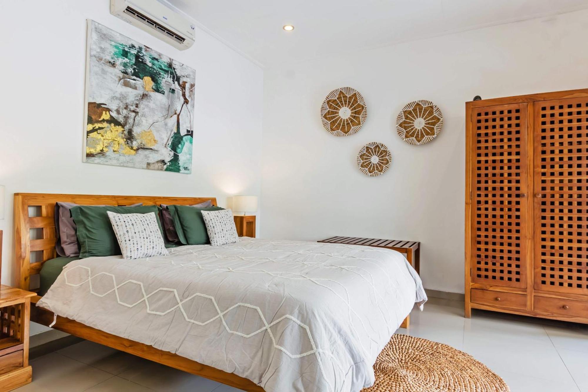 Villa Adorable 1br In The Herat Of *