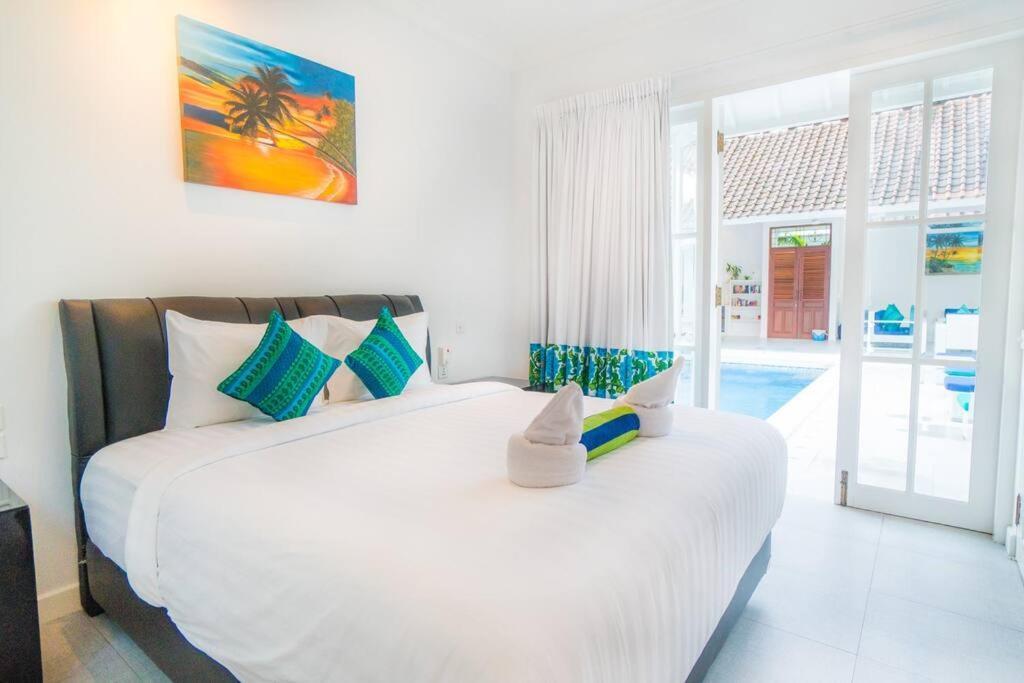 Charming 2br Ley 66 Walking To Shops&beach Vila