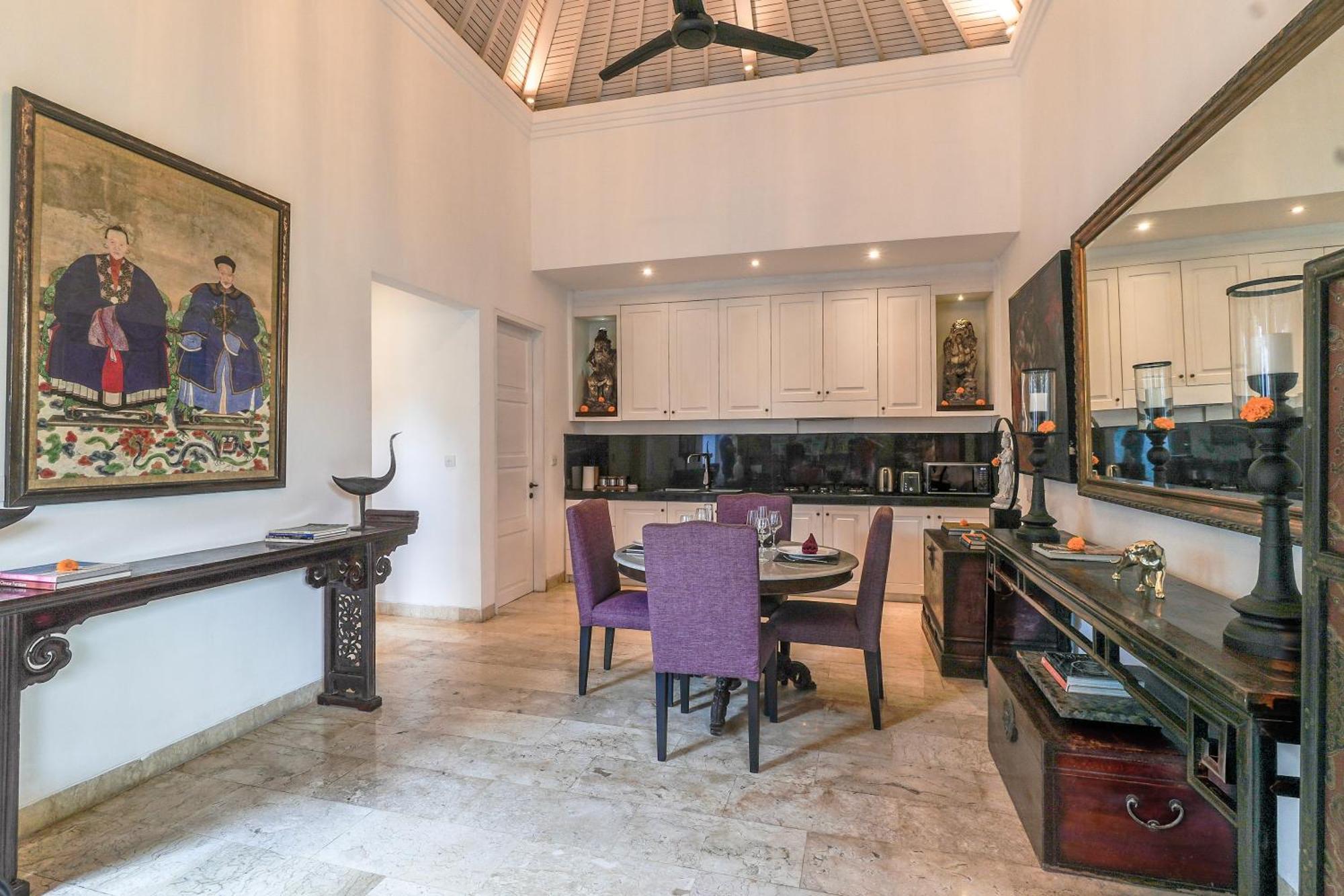 Mosan House: Art-filled Gem Near & Square * Seminyak (Bali)