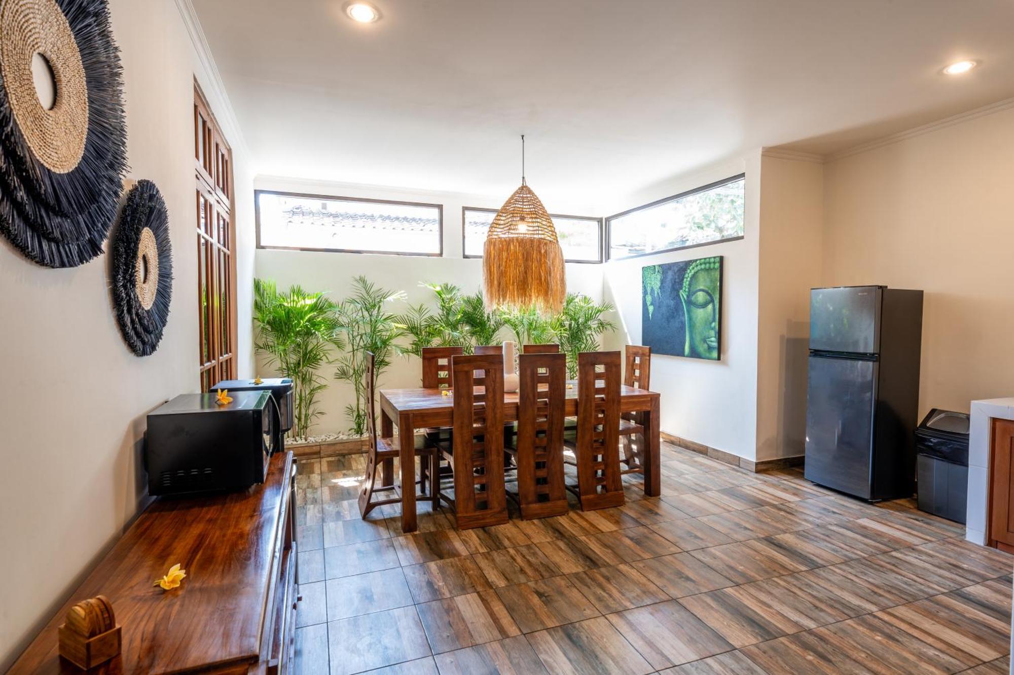 Wes - Legian - 5 Bedroom - 4 Bath - Location