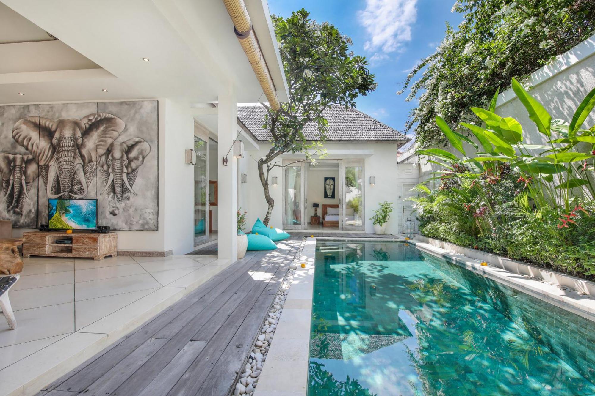 Safari Villa *