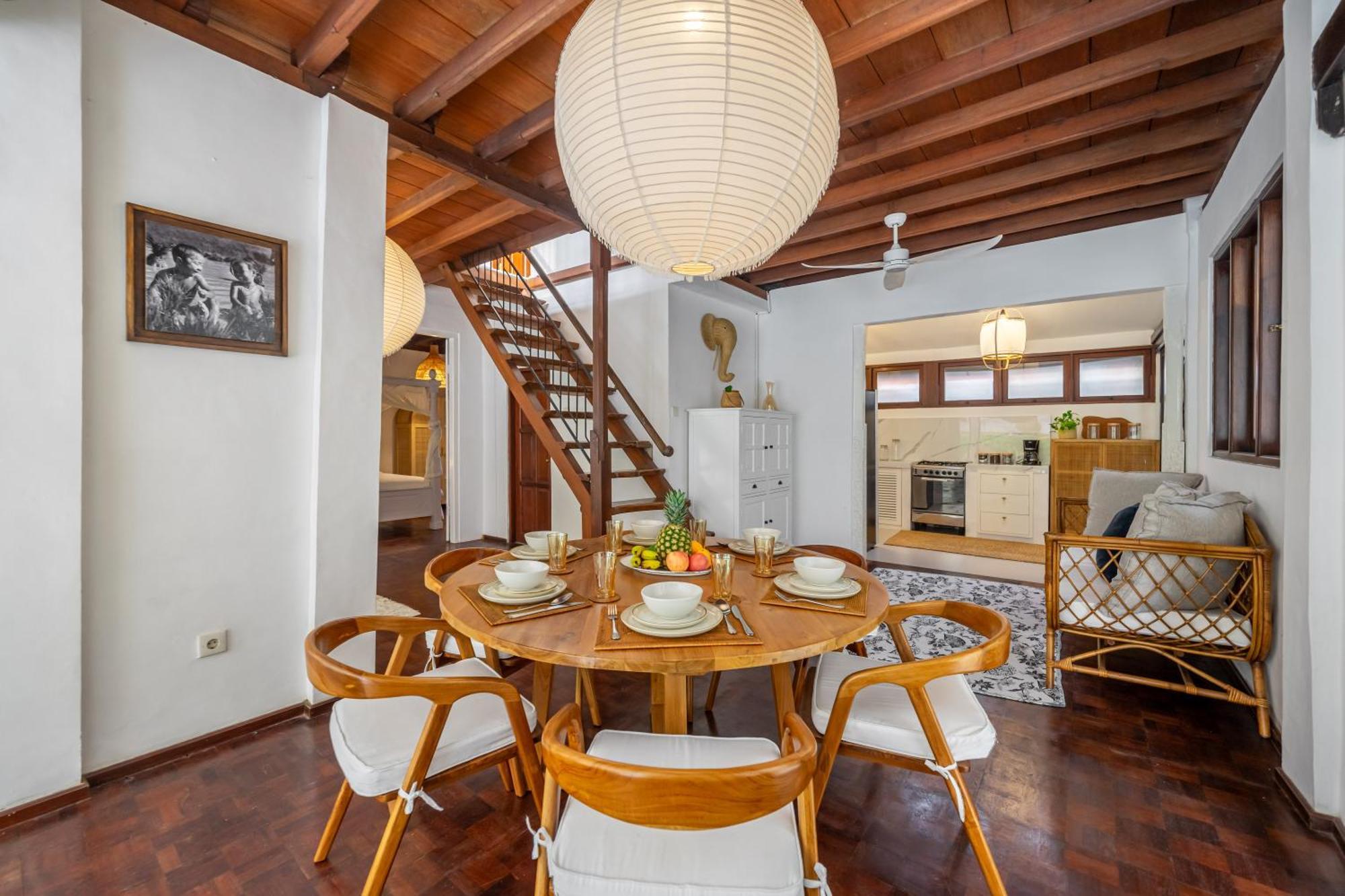 The Monroe Luxury 3-Bedroom Villa With Private Pool In Central Seminyak 900M To The Beach *