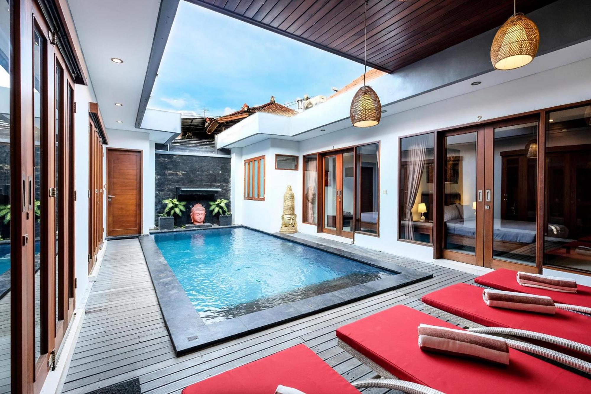Double Six Villa Seminyak (Bali)