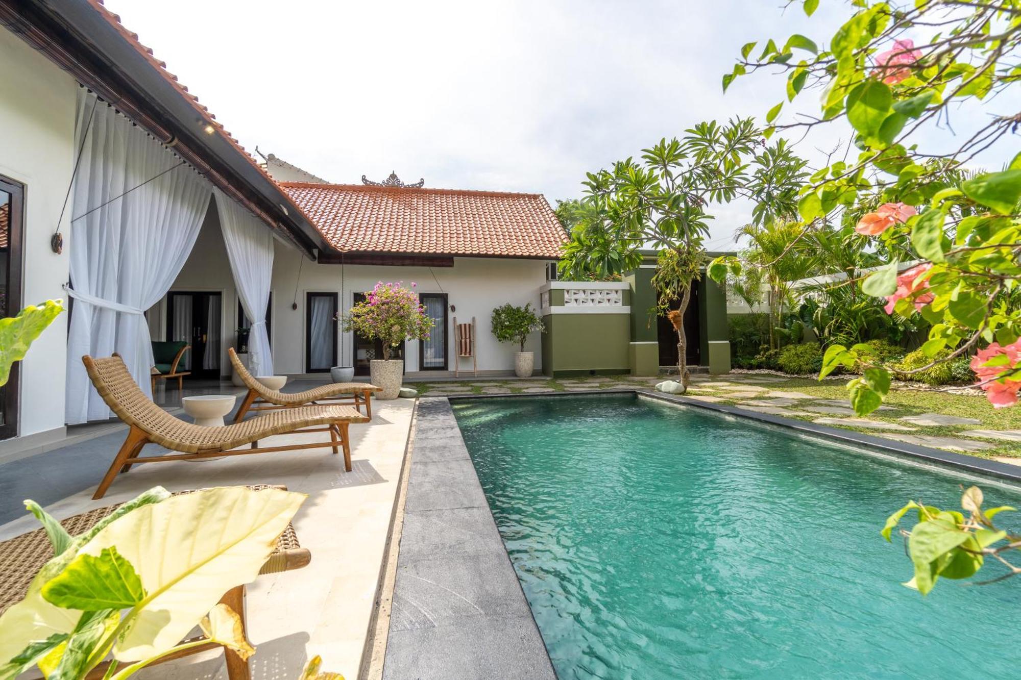 Castelu 3br Peacefully Near Mertanadi Seminyak (Bali)
