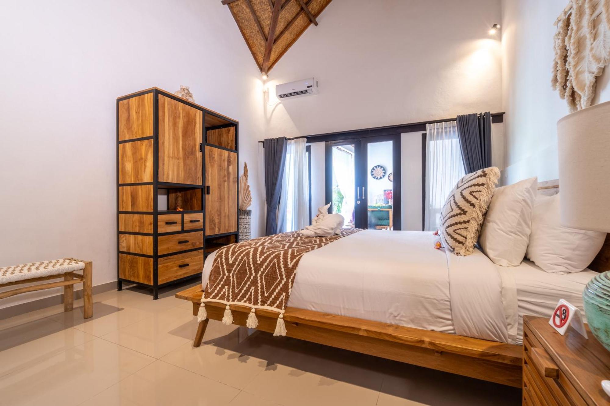 Castelu 3br Peacefully Near Mertanadi Apartment