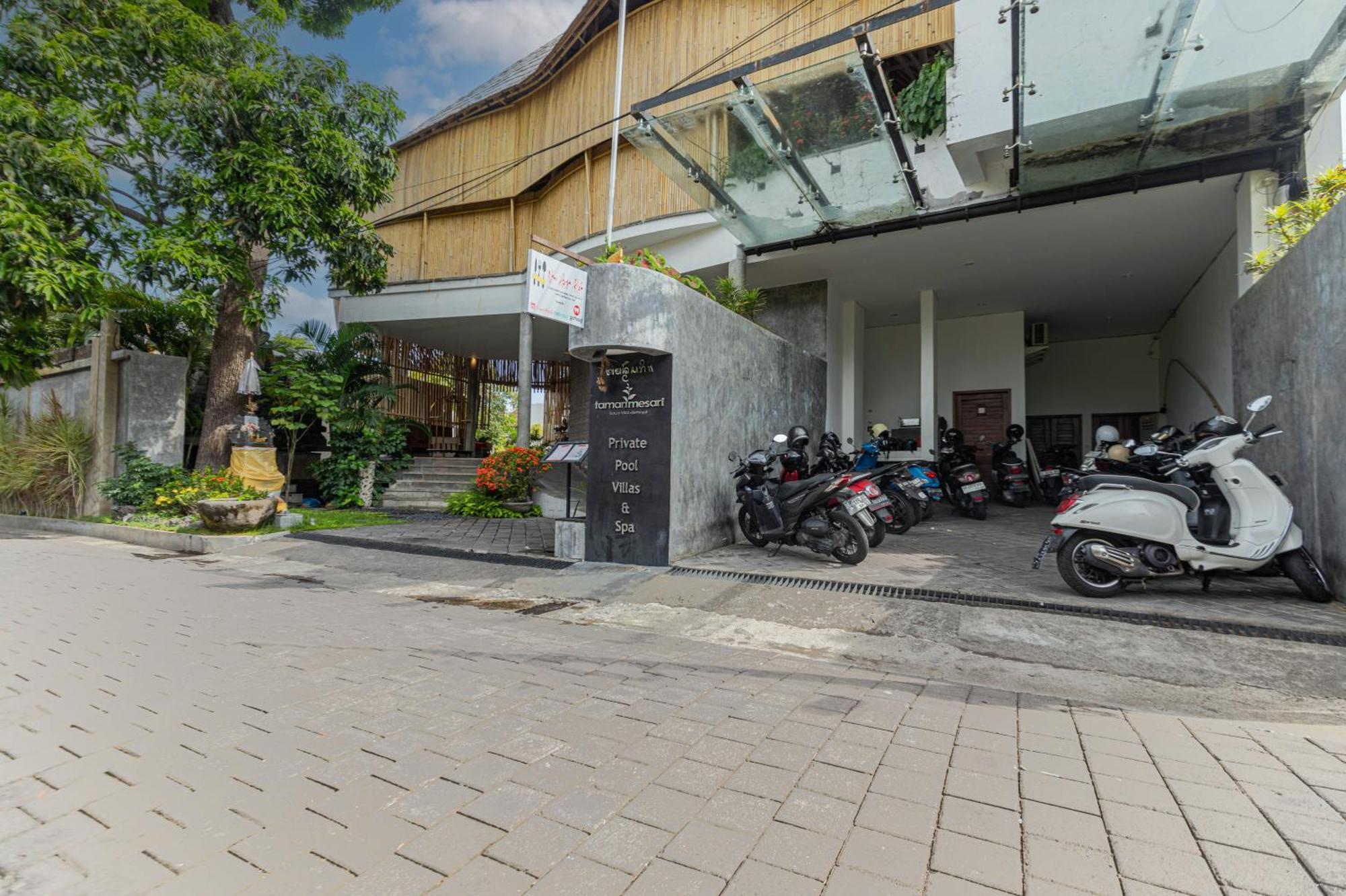 Taman Mesari Luxury Villas-seminyak