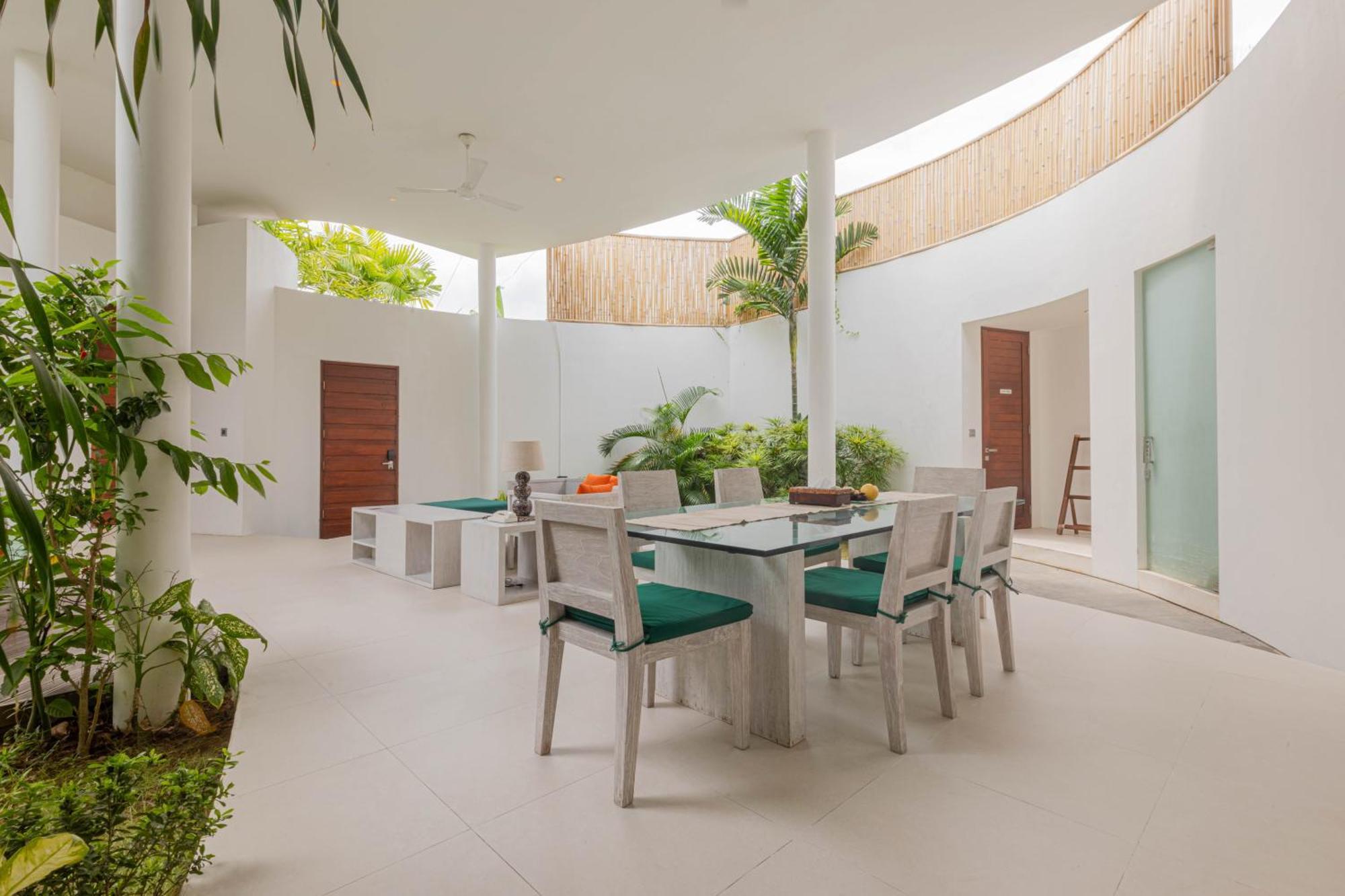 Taman Mesari Luxury Villas-seminyak