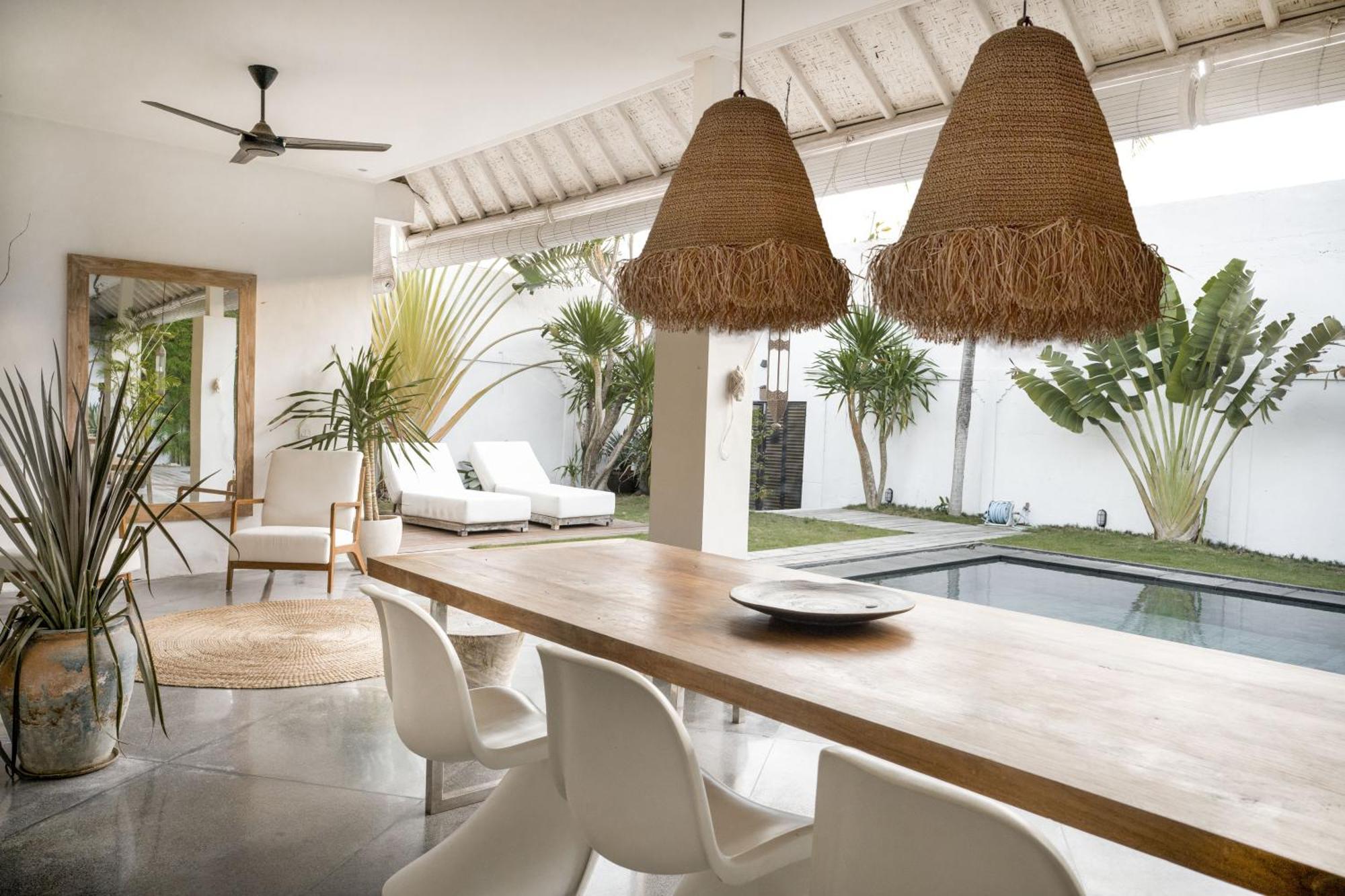 Tropical 3bdr Poolvilla In Heart Of