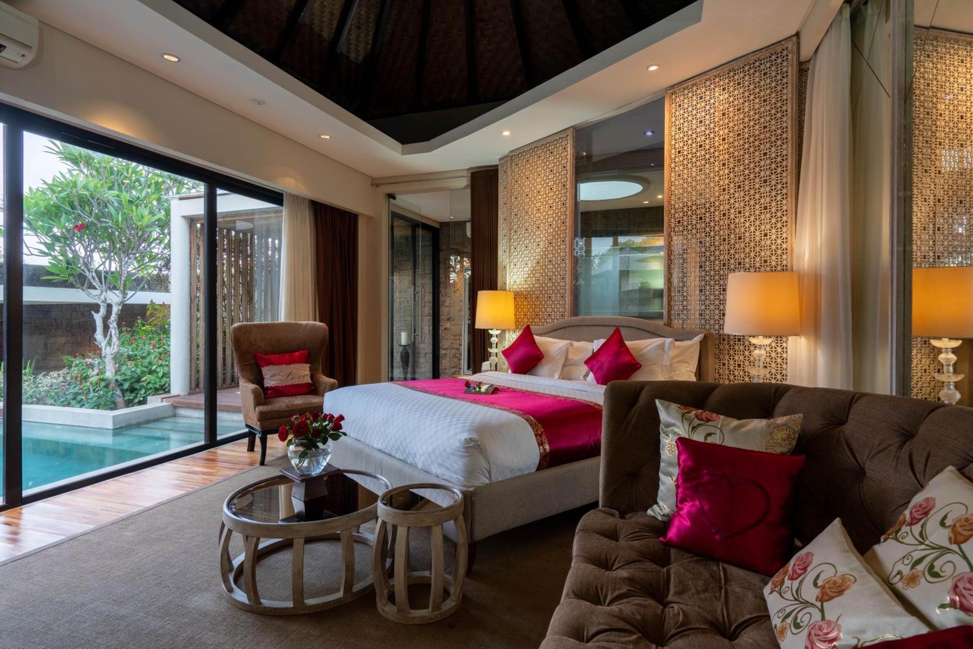 Berry Romantic Seminyak