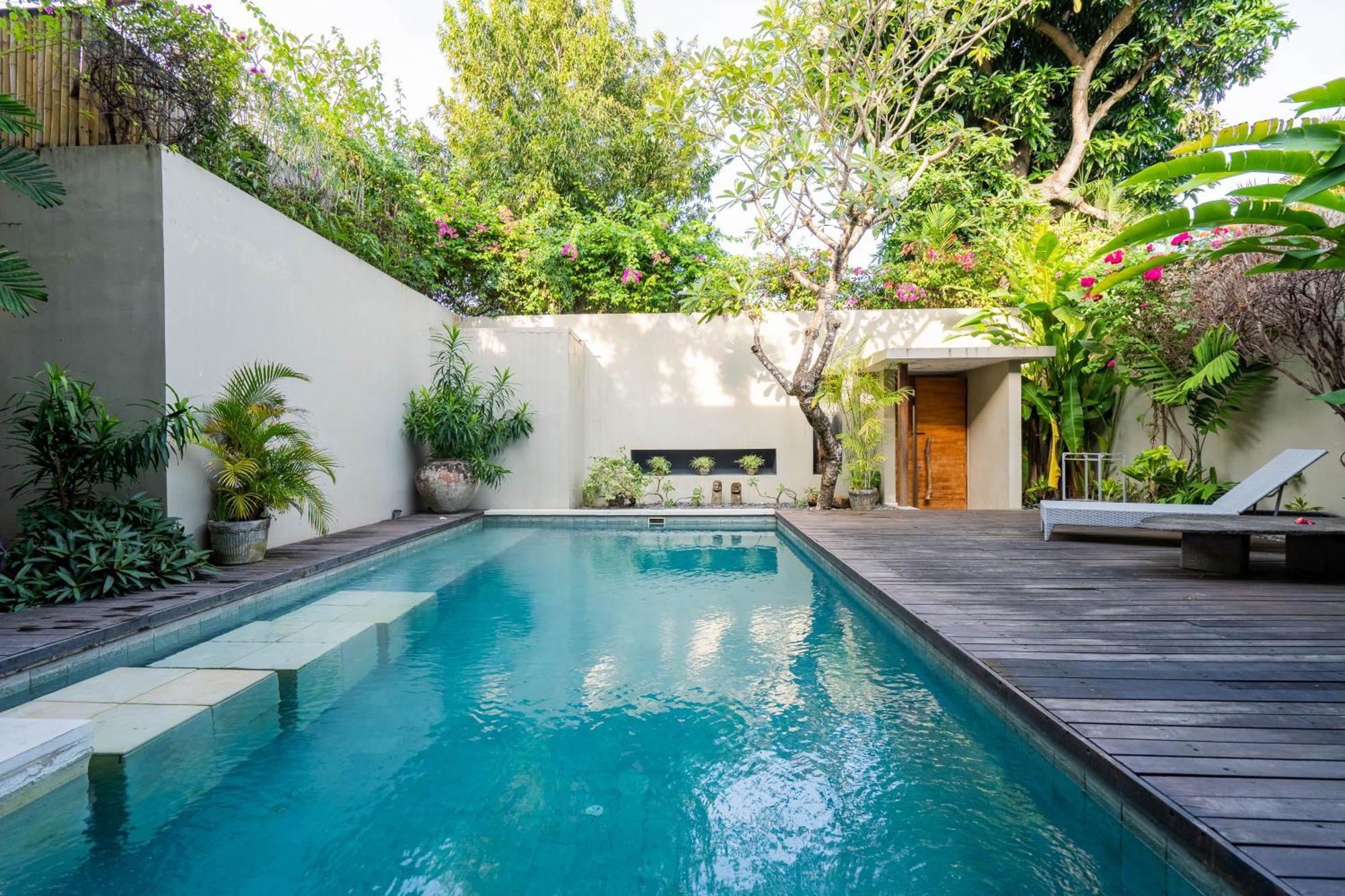 Athena Seminyak (Bali)