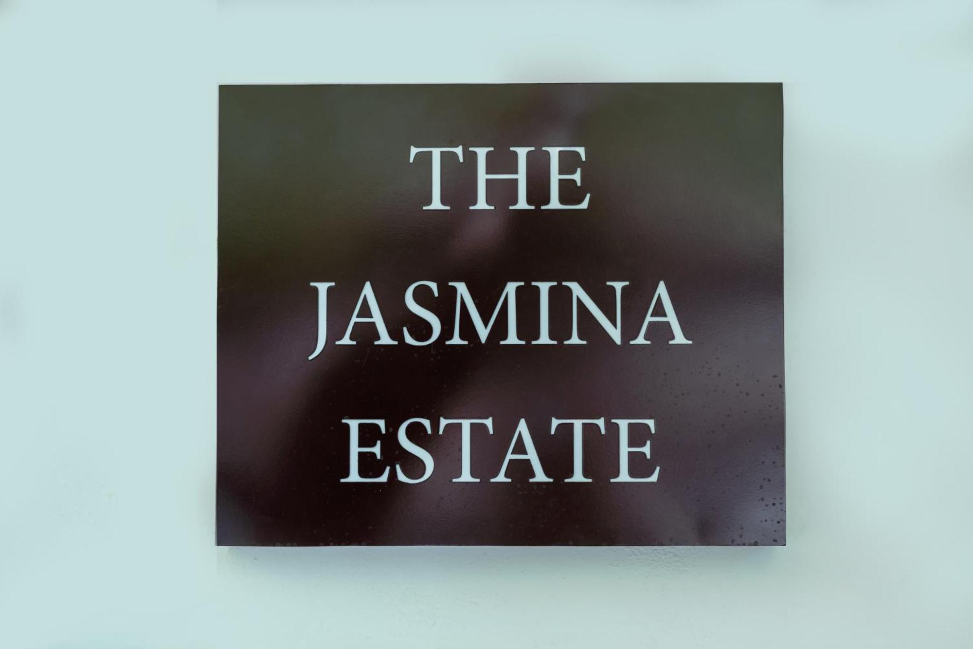 Jasmina Estate Villa *