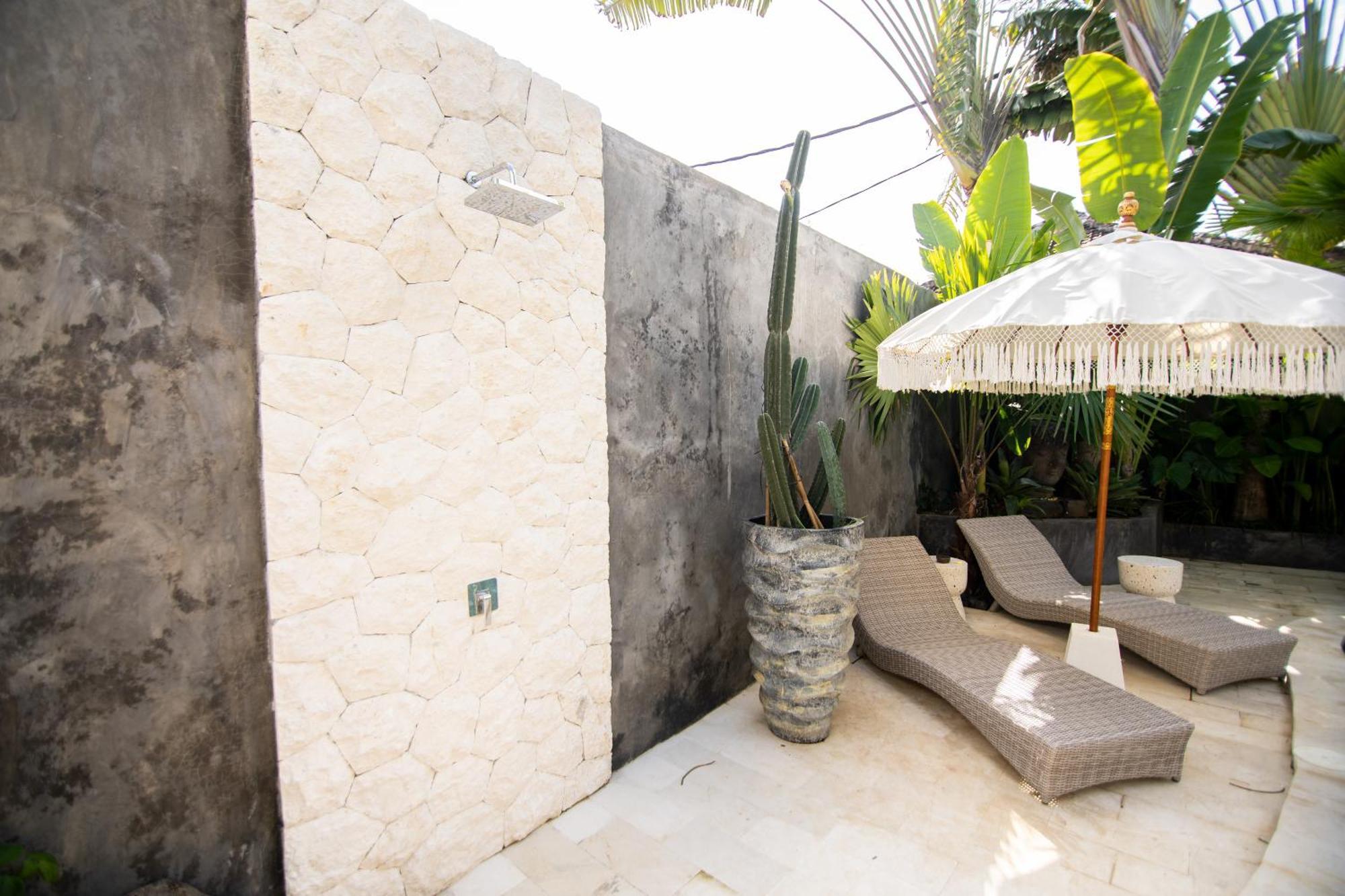 Loba Villa