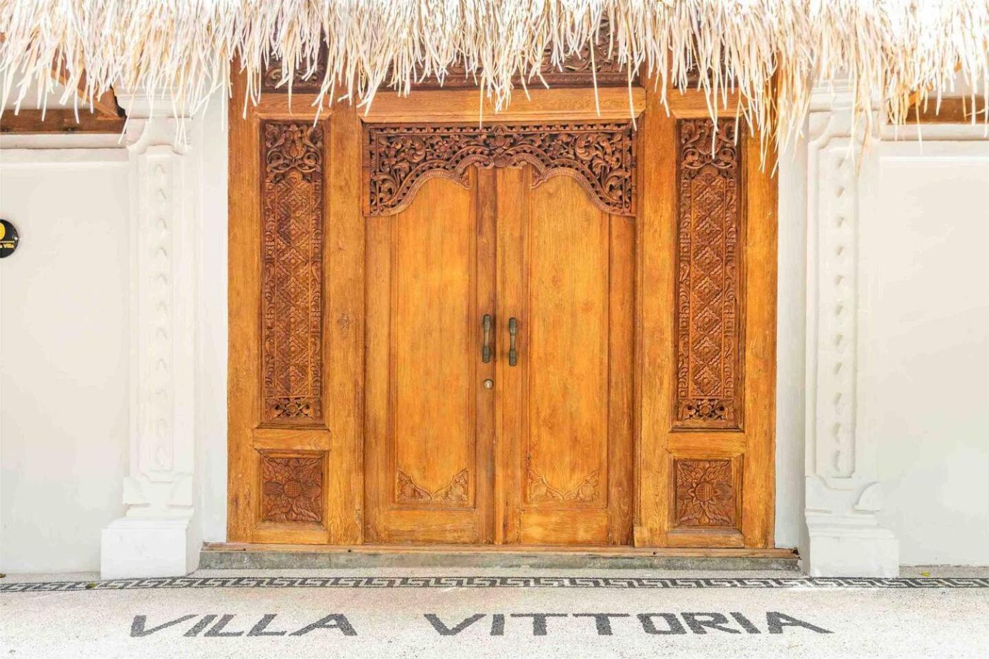 Vittoria Bali *