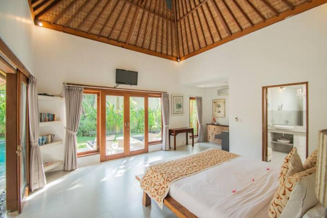 Shanti, Sitara Group Villa *