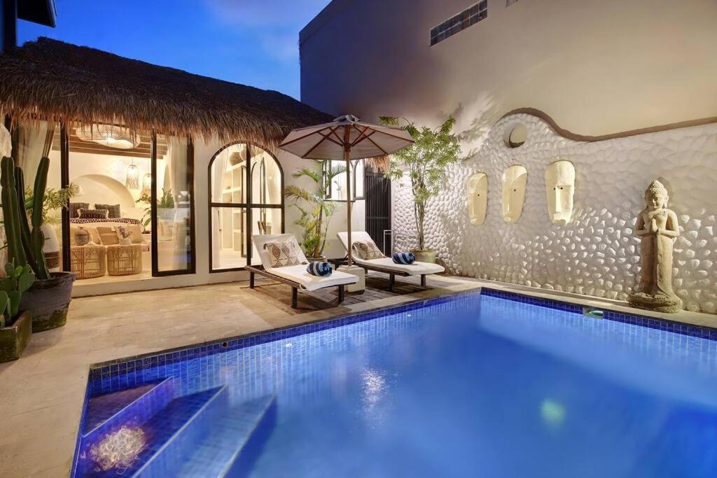 #2 With Private Pool Vila *