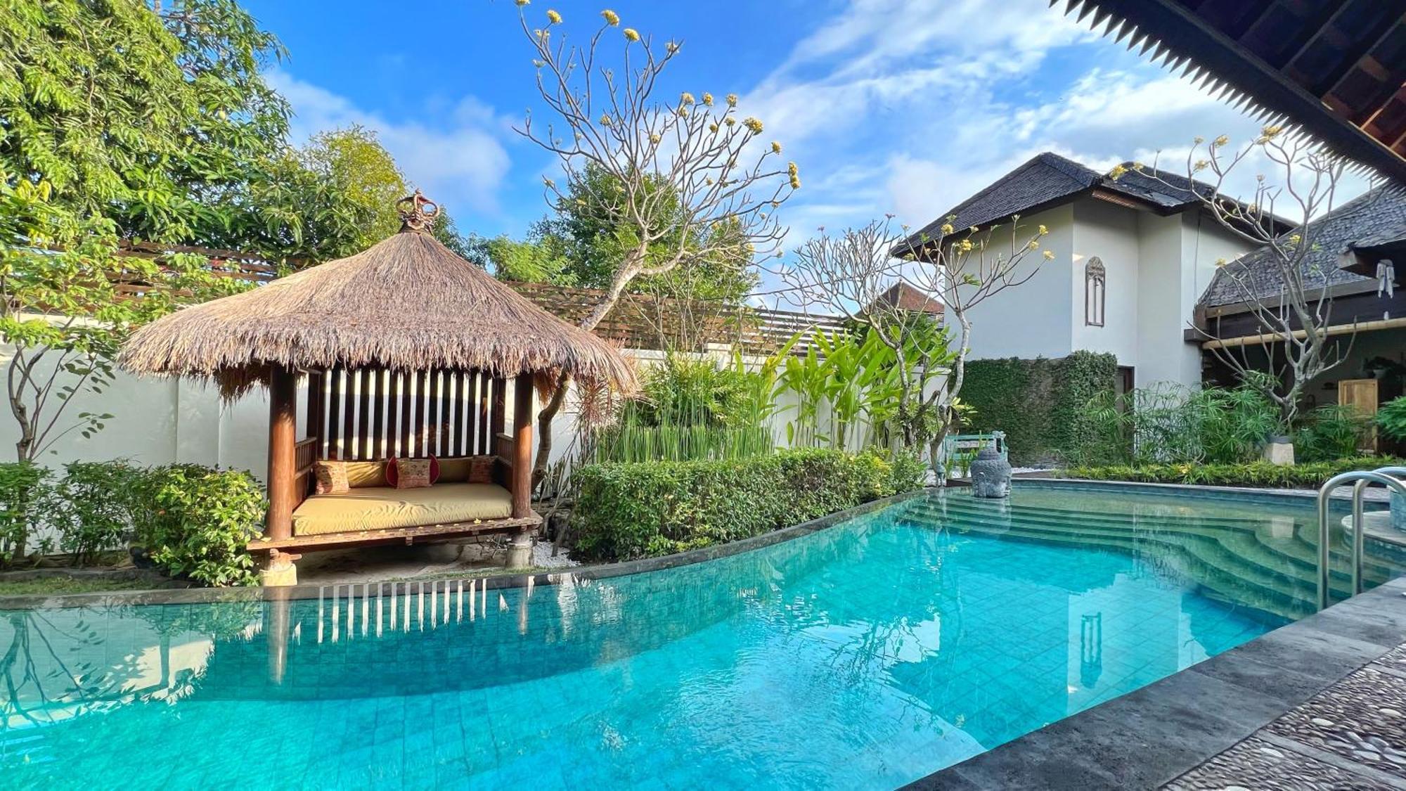 Nicole 5br Paradise, Quiet Area In Oberoi Villa