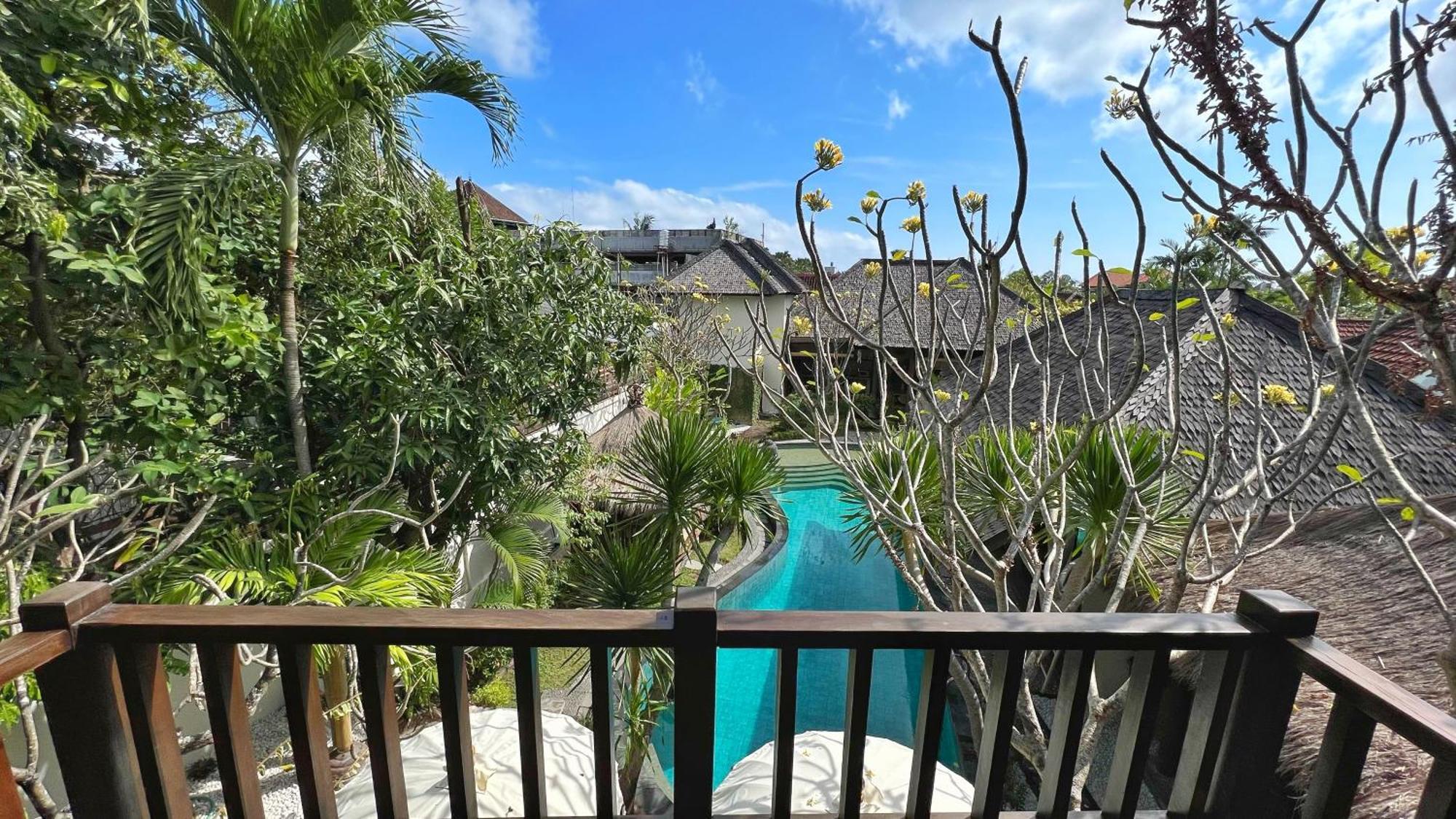 Villa Nicole 5br Paradise, Quiet Area In Oberoi *