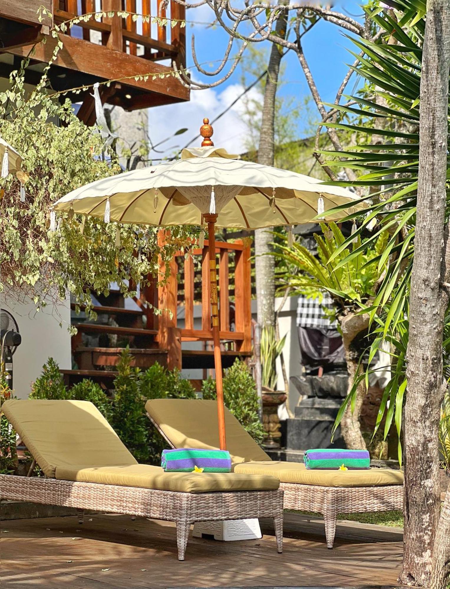 Villa Nicole 5br Paradise, Quiet Area In Oberoi