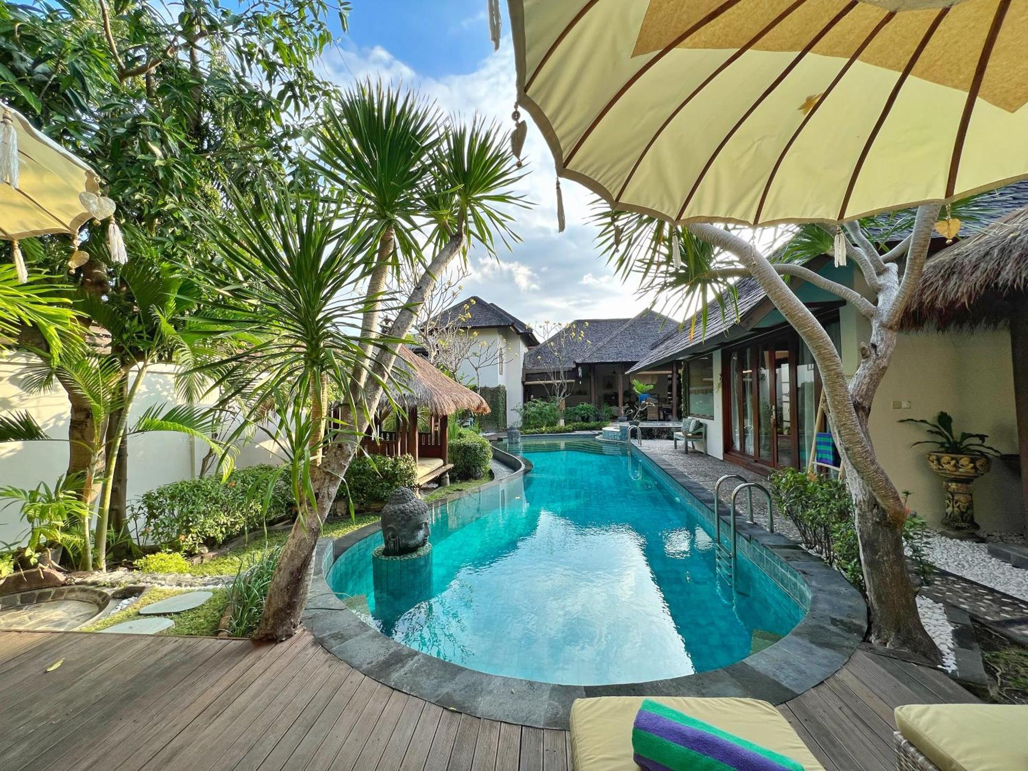 Villa Nicole 5br Paradise, Quiet Area In Oberoi Seminyak (Bali)
