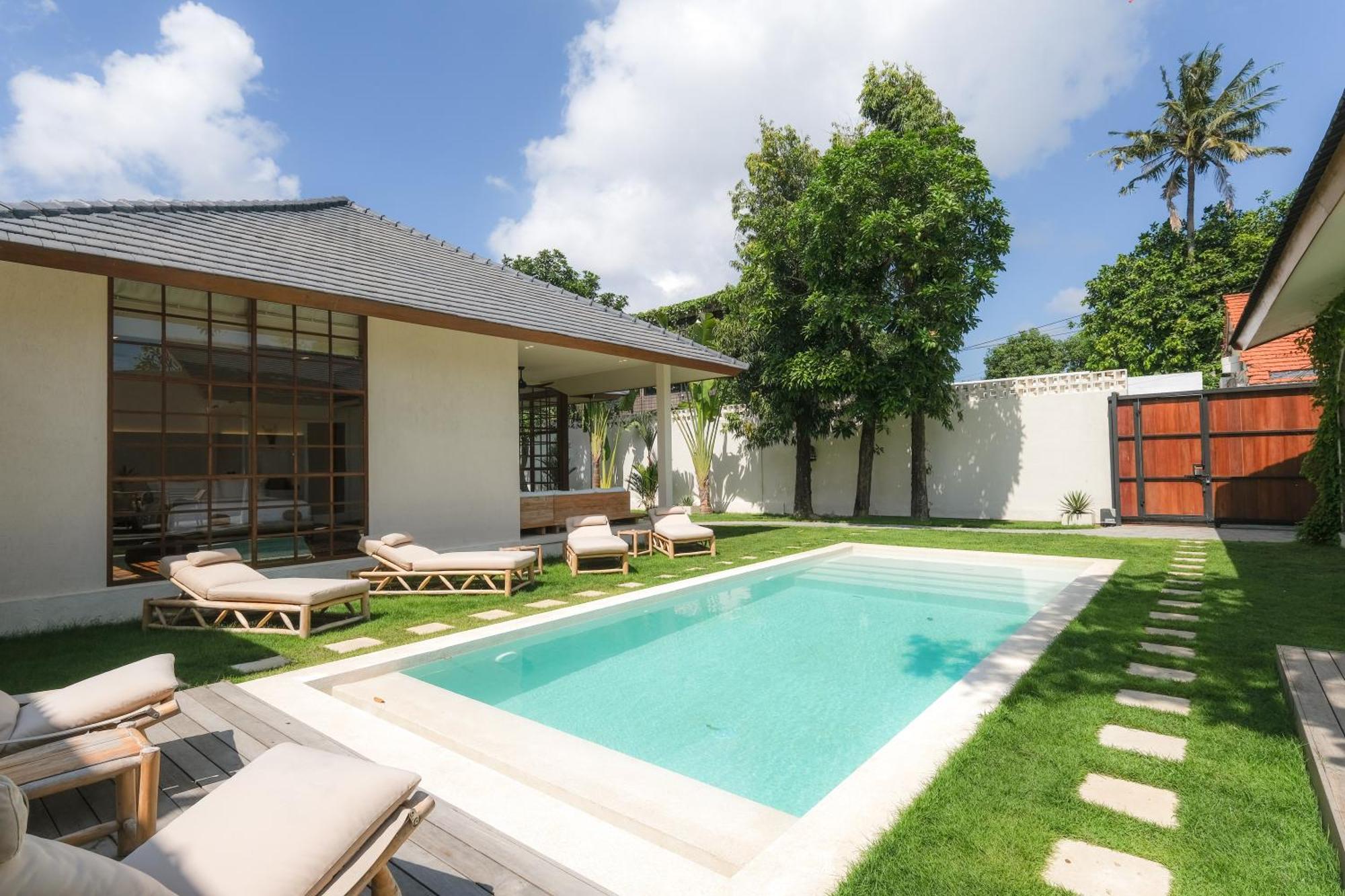 Villa Edara *