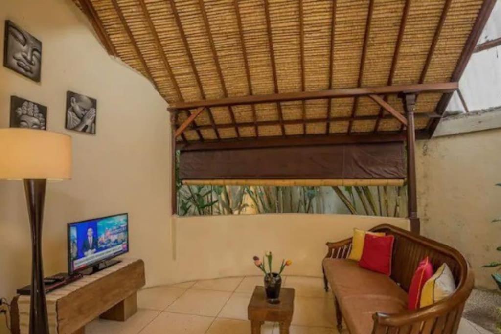 Umah Maya 3br Villa Seminyak (Bali)
