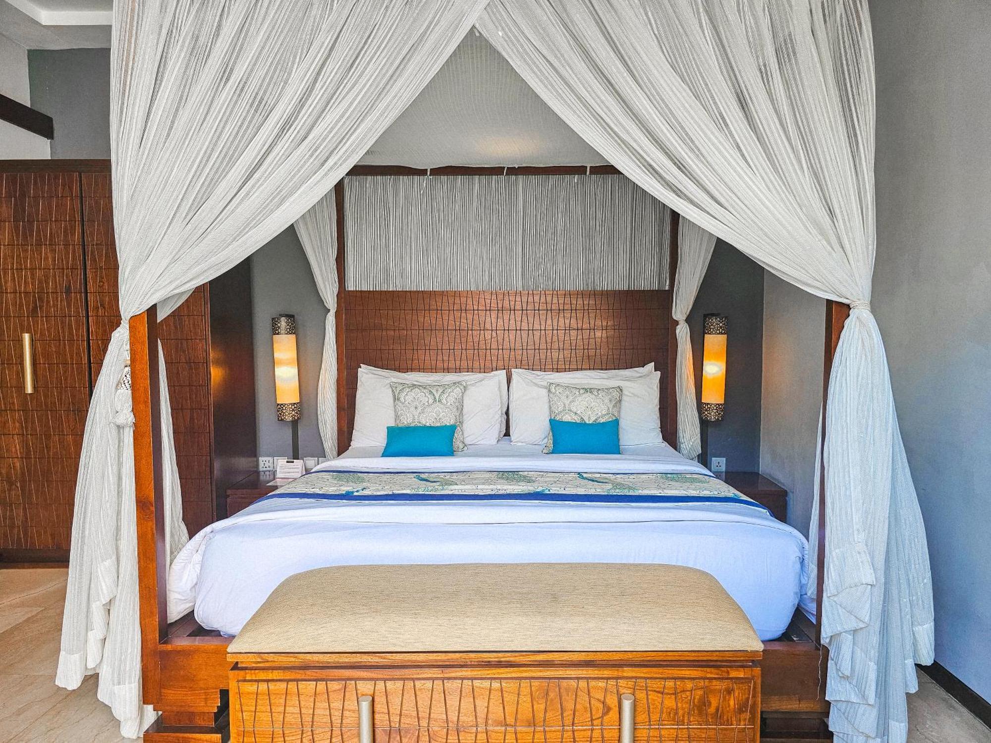 Villa Icon - By Karaniya Experience - Chse Certified Seminyak (Bali)