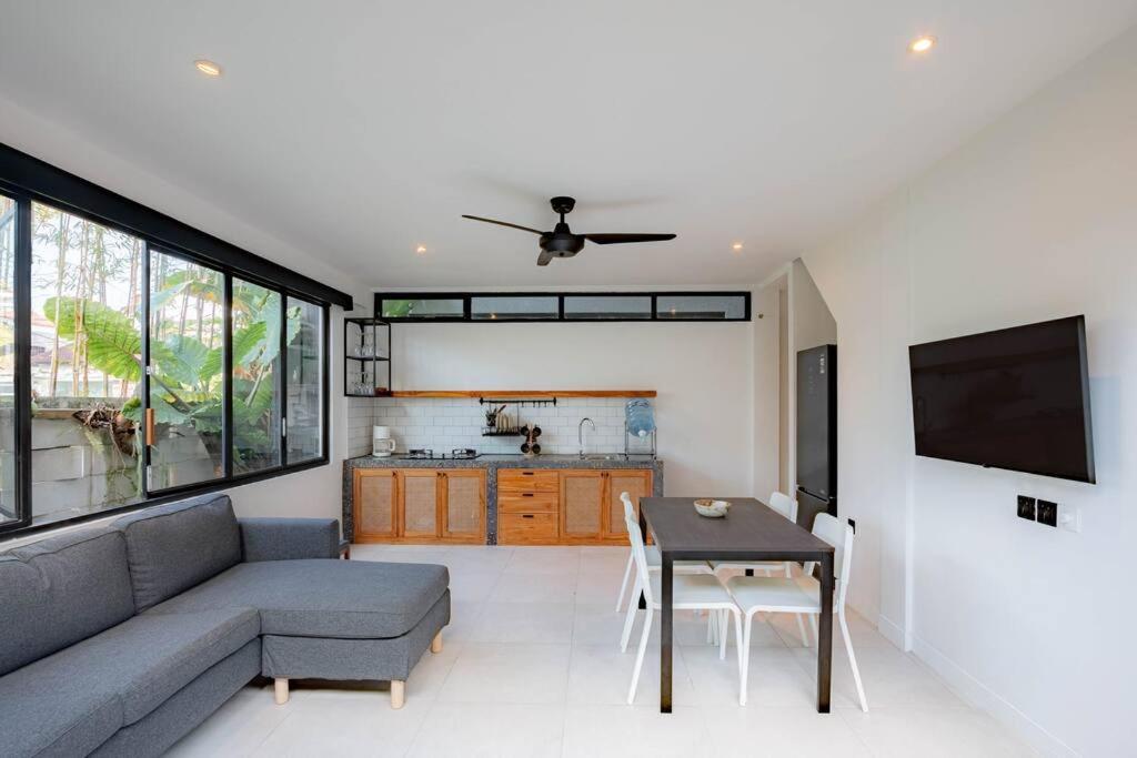 The Drupadi Town House Lola Apartment *