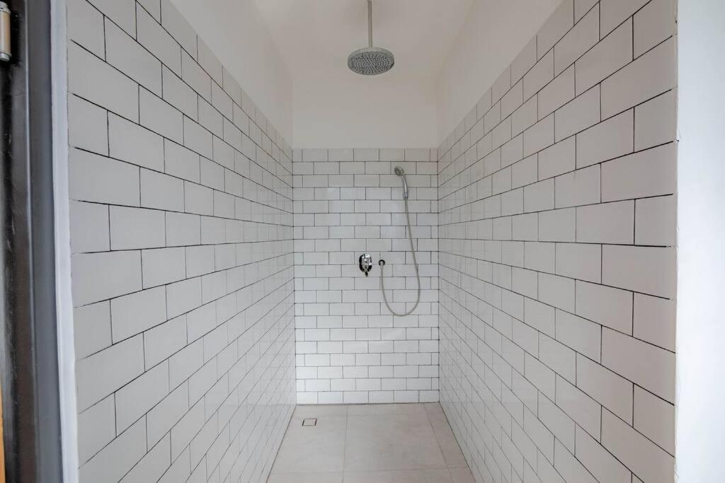 The Drupadi Town House Lola Apartment
