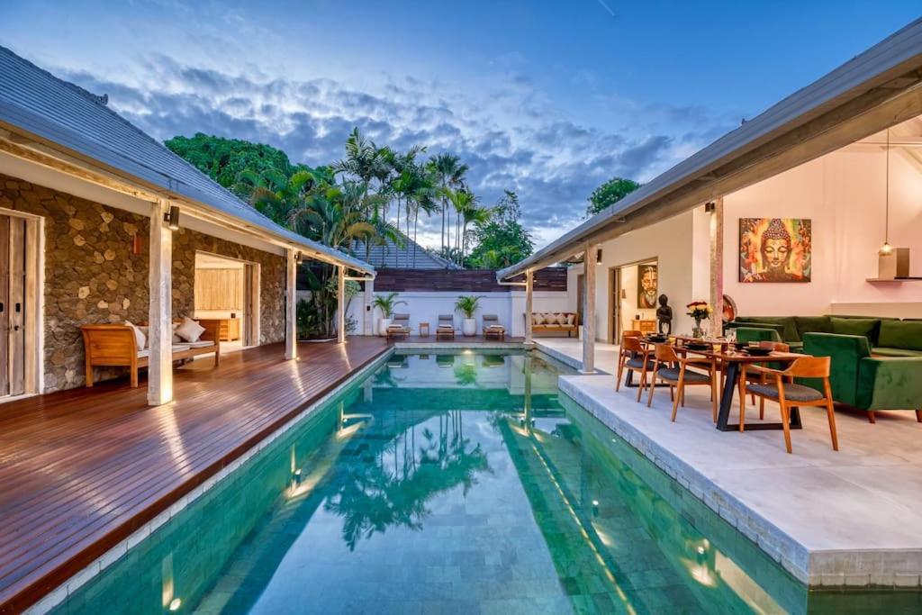 Villa Beautiful Yang Tao In The Heart Of With Private Staff *