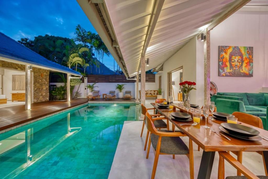 Villa Beautiful Yang Tao In The Heart Of With Private Staff