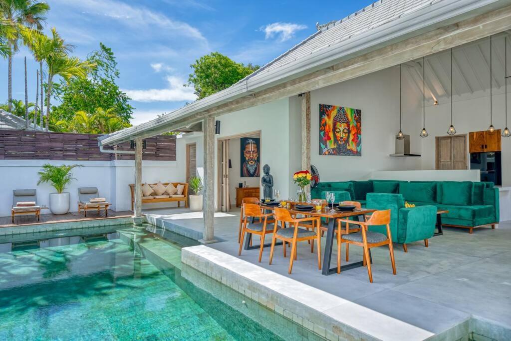 Villa Beautiful Yang Tao In The Heart Of With Private Staff