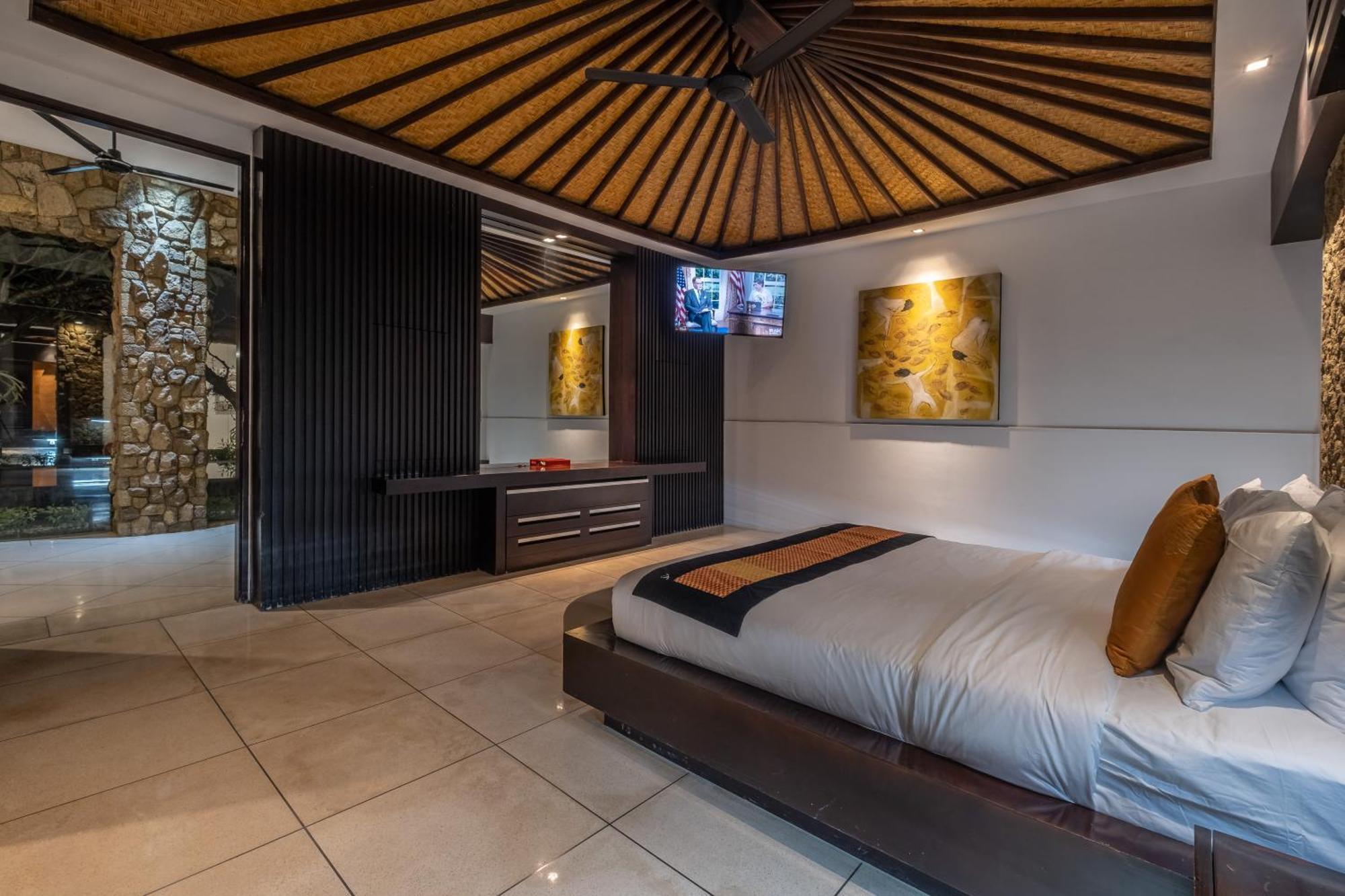 Samudra Raya Villa