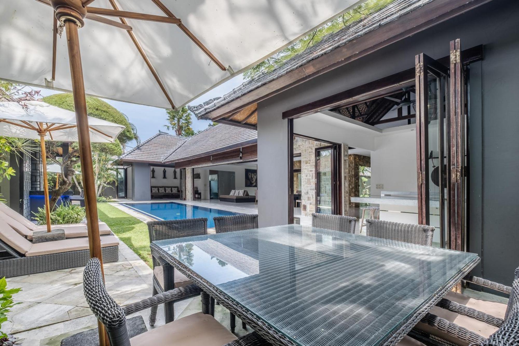 Villa Samudra Raya