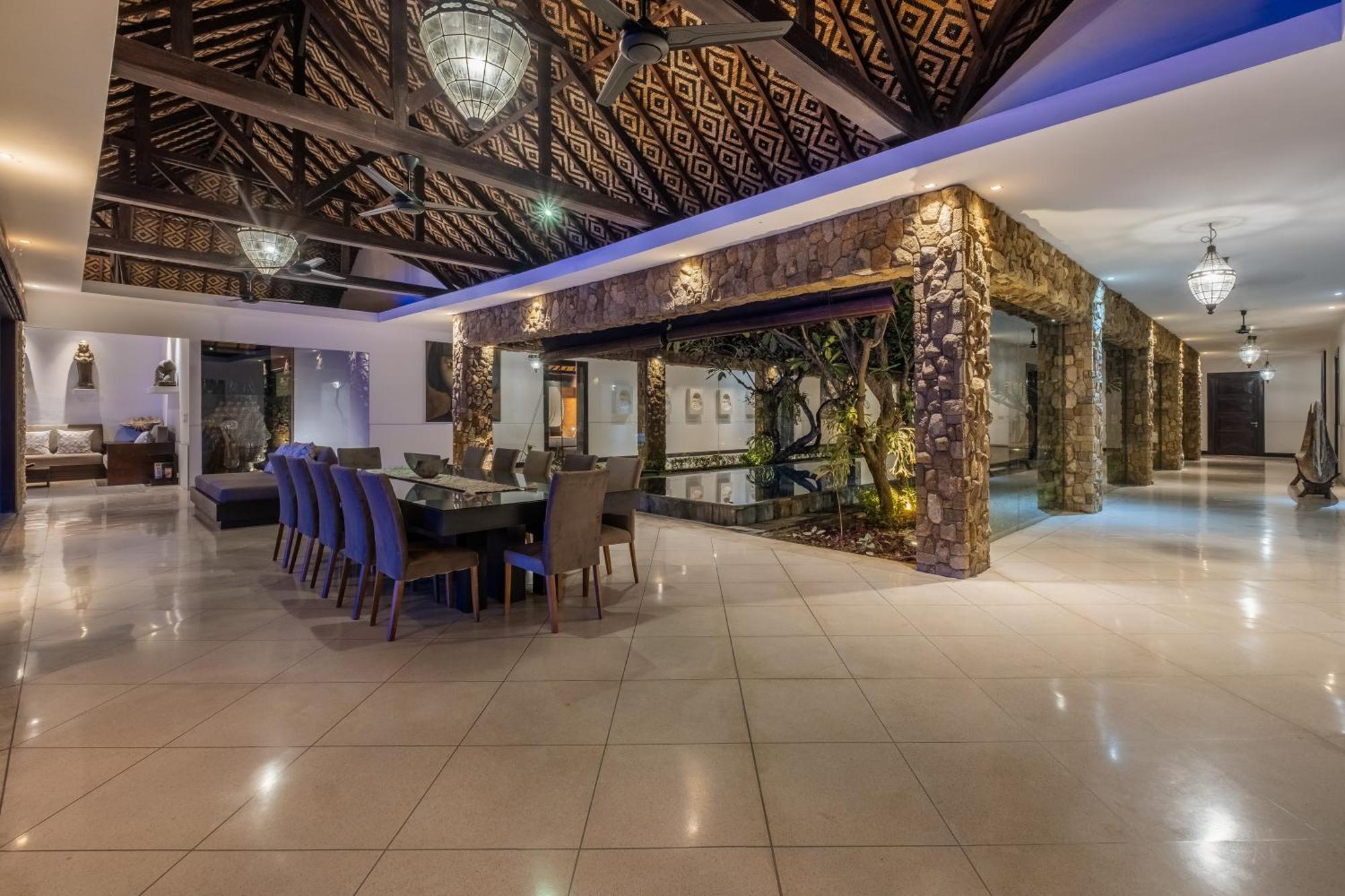 Villa Samudra Raya