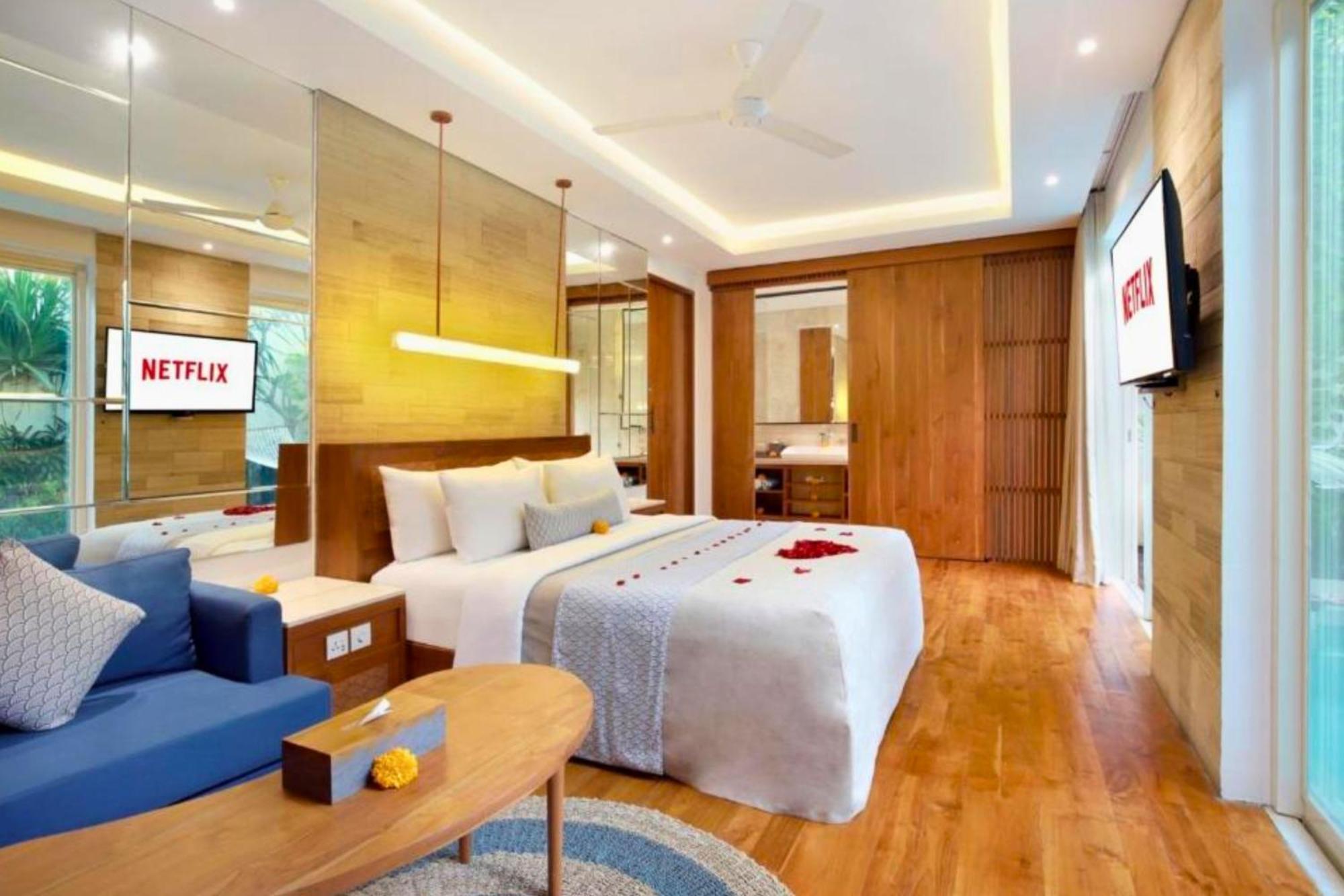 Luxury 2 Bedroom With Private Pool & Bathtub Ne70 *