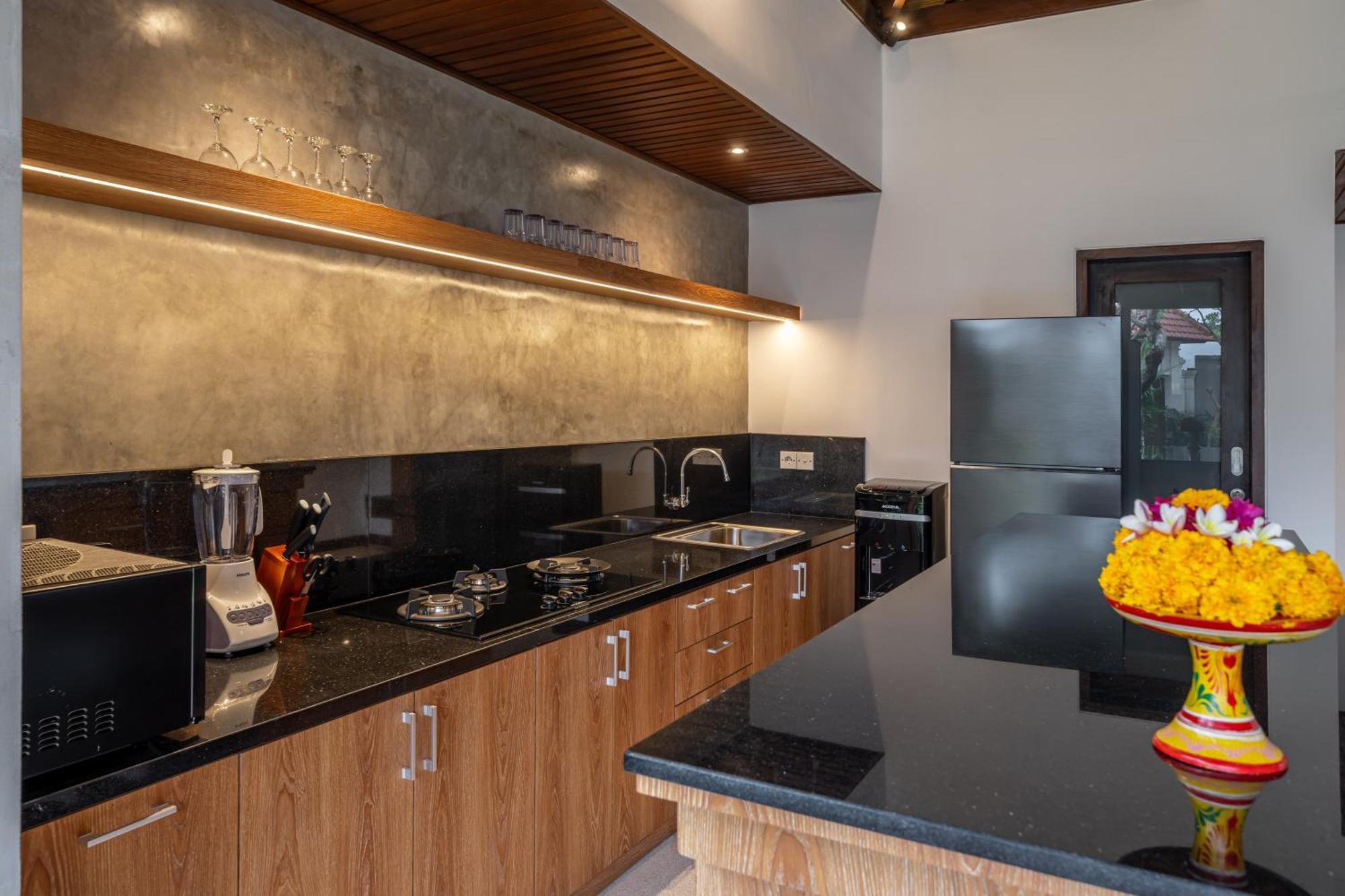 Md 2 Stylish 3 Bedroom W/ Sunny Pool At Prime Eat Street *